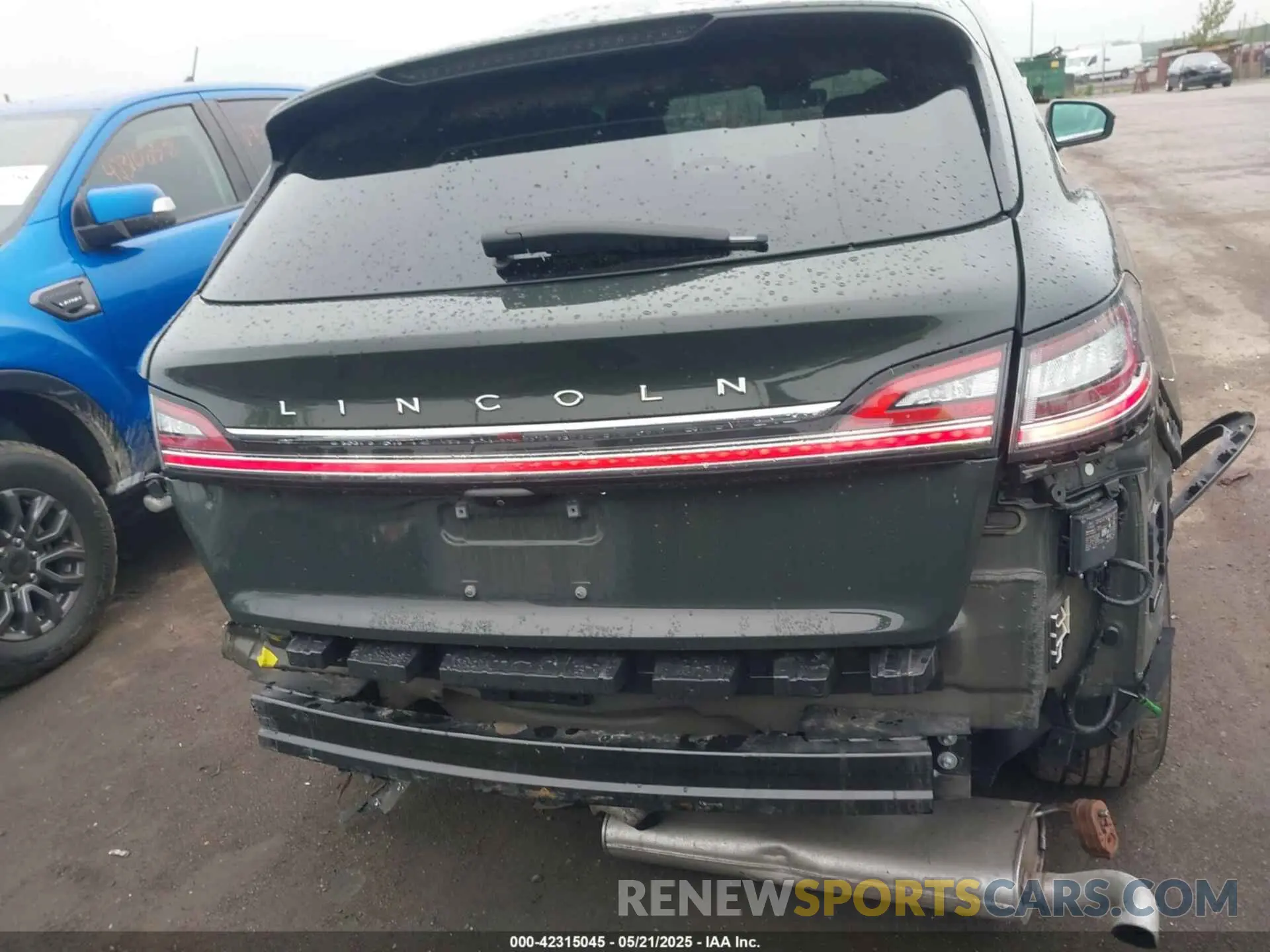 16 fotografías del automóvil dañado 2LMPJ8J96PBL23825 LINCOLN NAUTILUS 2023