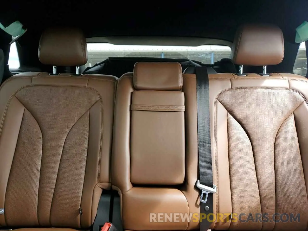 10 fotografías del automóvil dañado 2LMPJ8K91PBL01567 LINCOLN NAUTILUS 2023