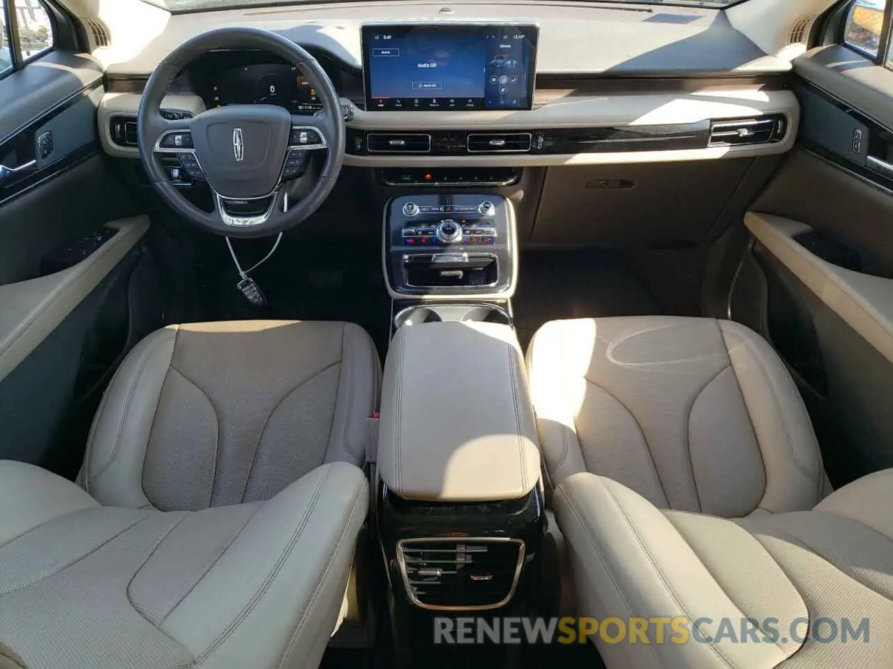 8 fotografías del automóvil dañado 2LMPJ8K93PBL17186 LINCOLN NAUTILUS 2023
