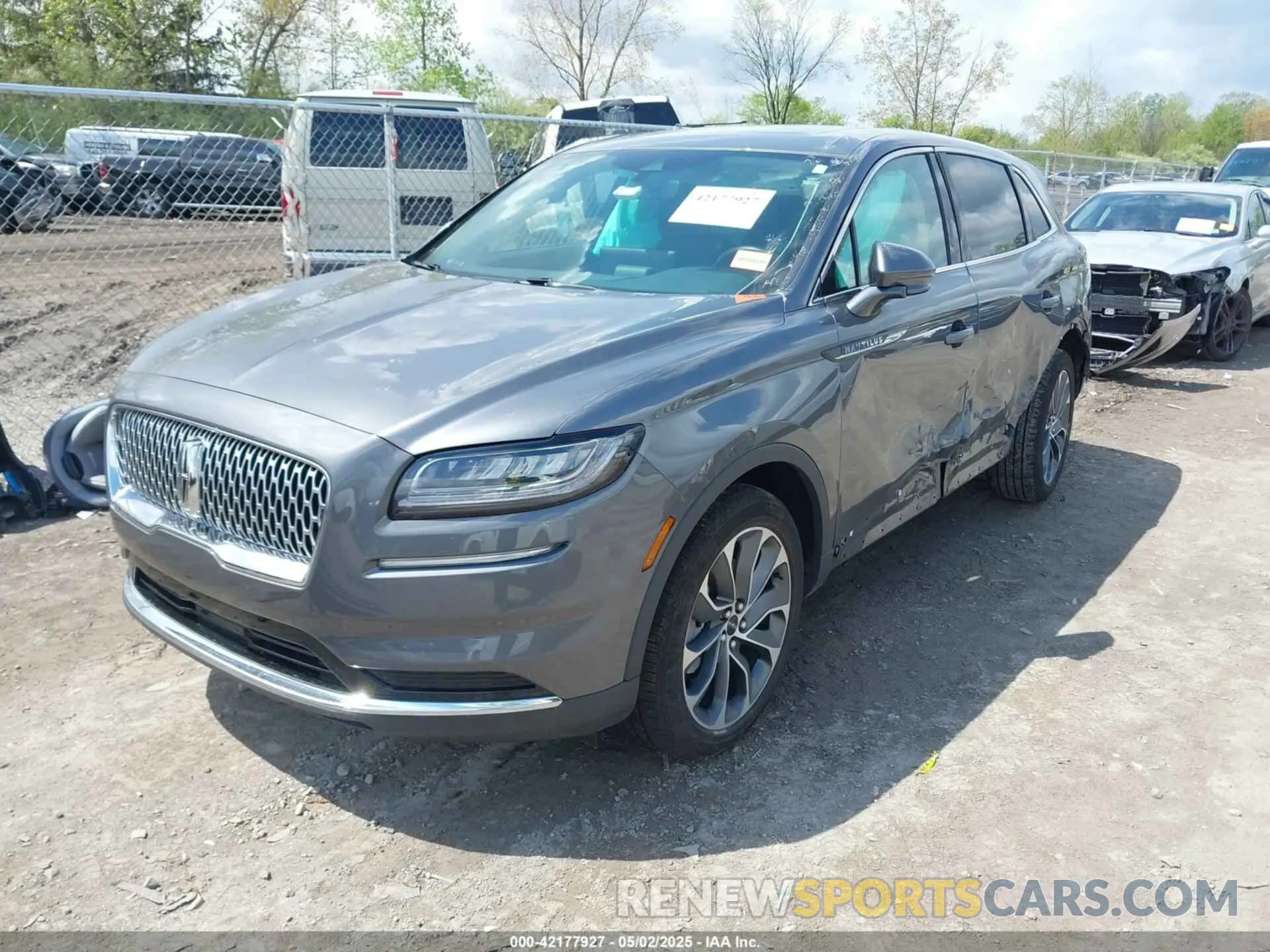 2 fotografías del automóvil dañado 2LMPJ8K94PBL13230 LINCOLN NAUTILUS 2023