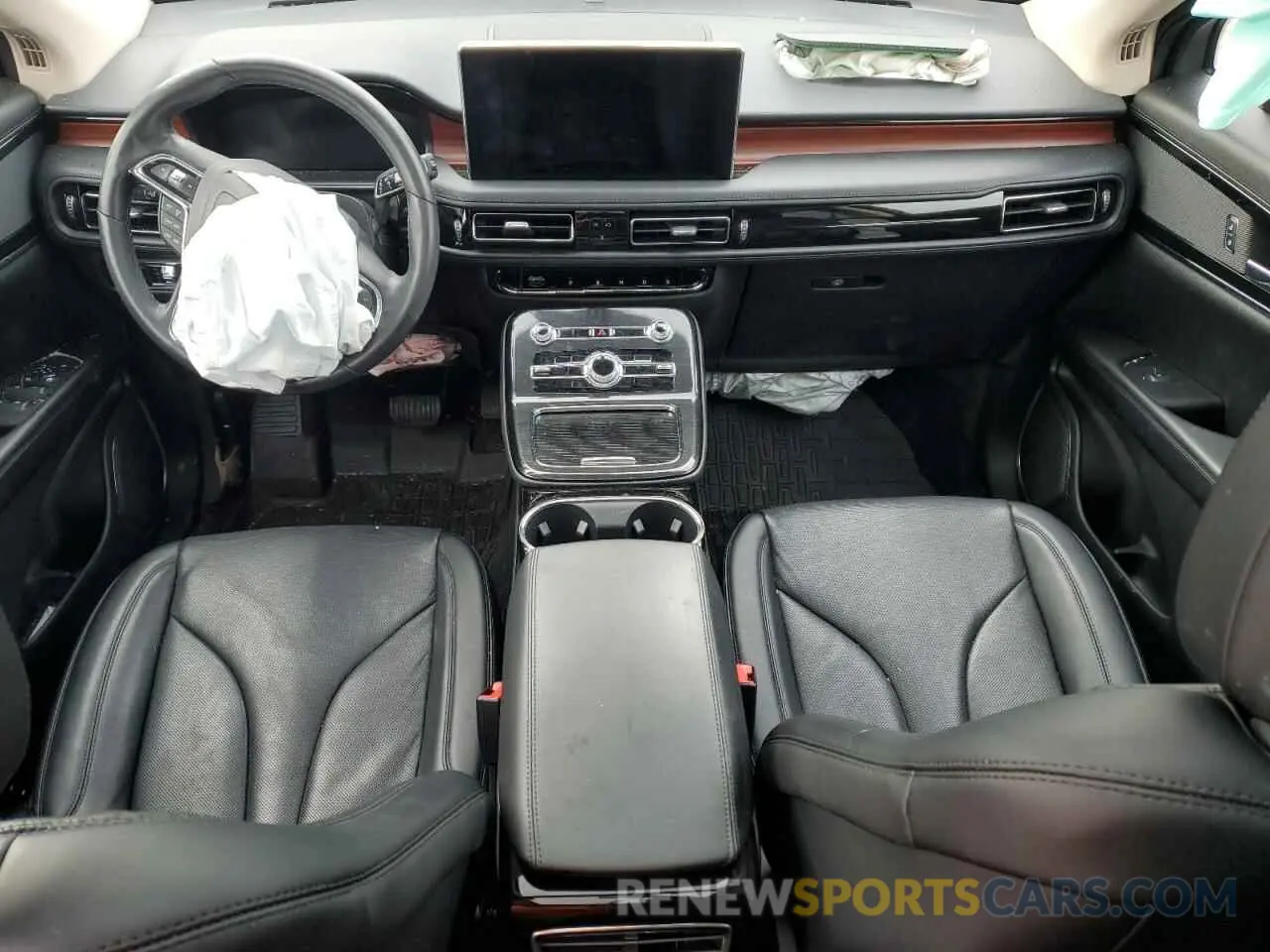 8 fotografías del automóvil dañado 2LMPJ8K97PBL17918 LINCOLN NAUTILUS 2023