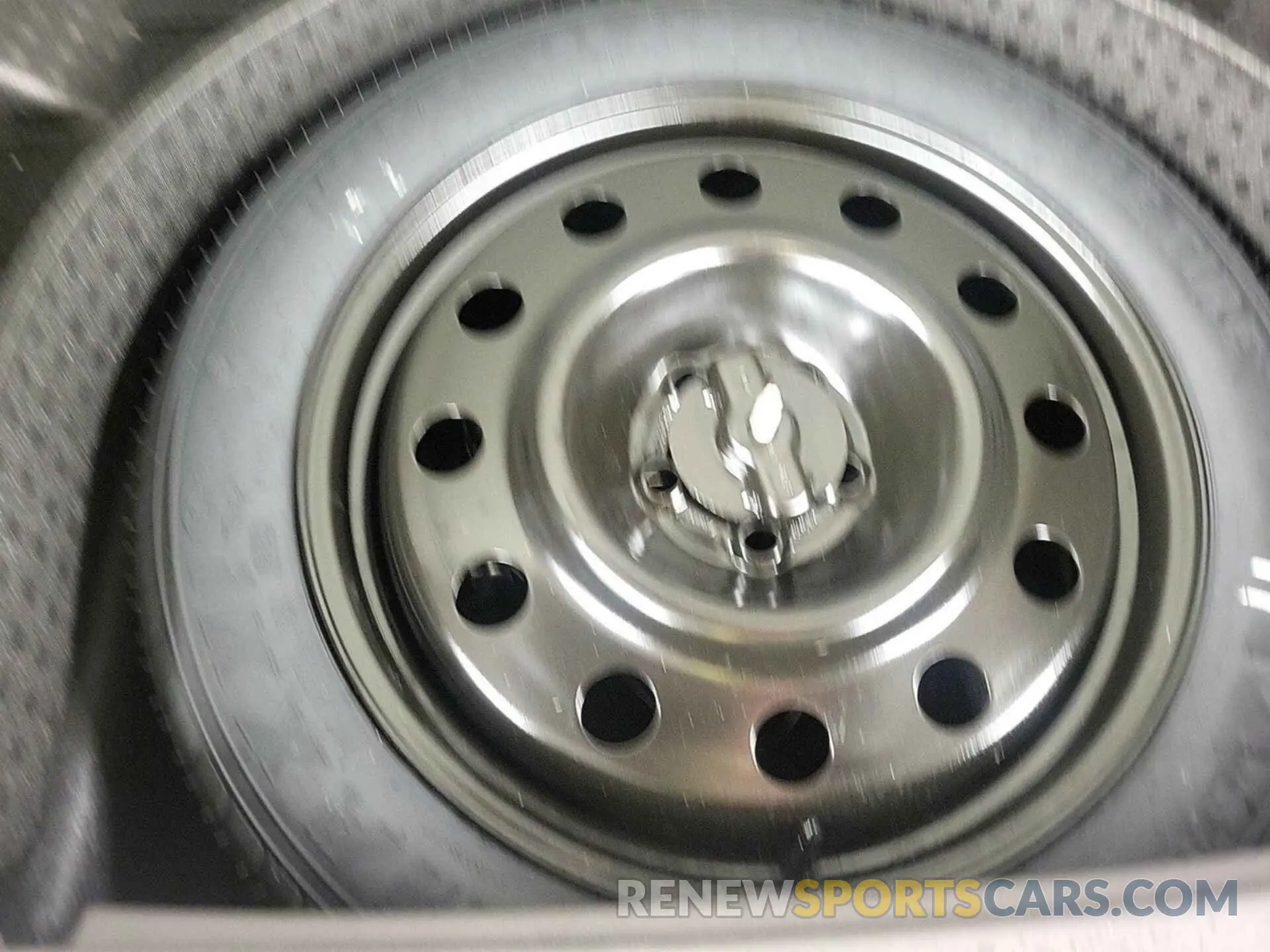 16 fotografías del automóvil dañado 2LMPJ8K98PBL06734 LINCOLN NAUTILUS 2023