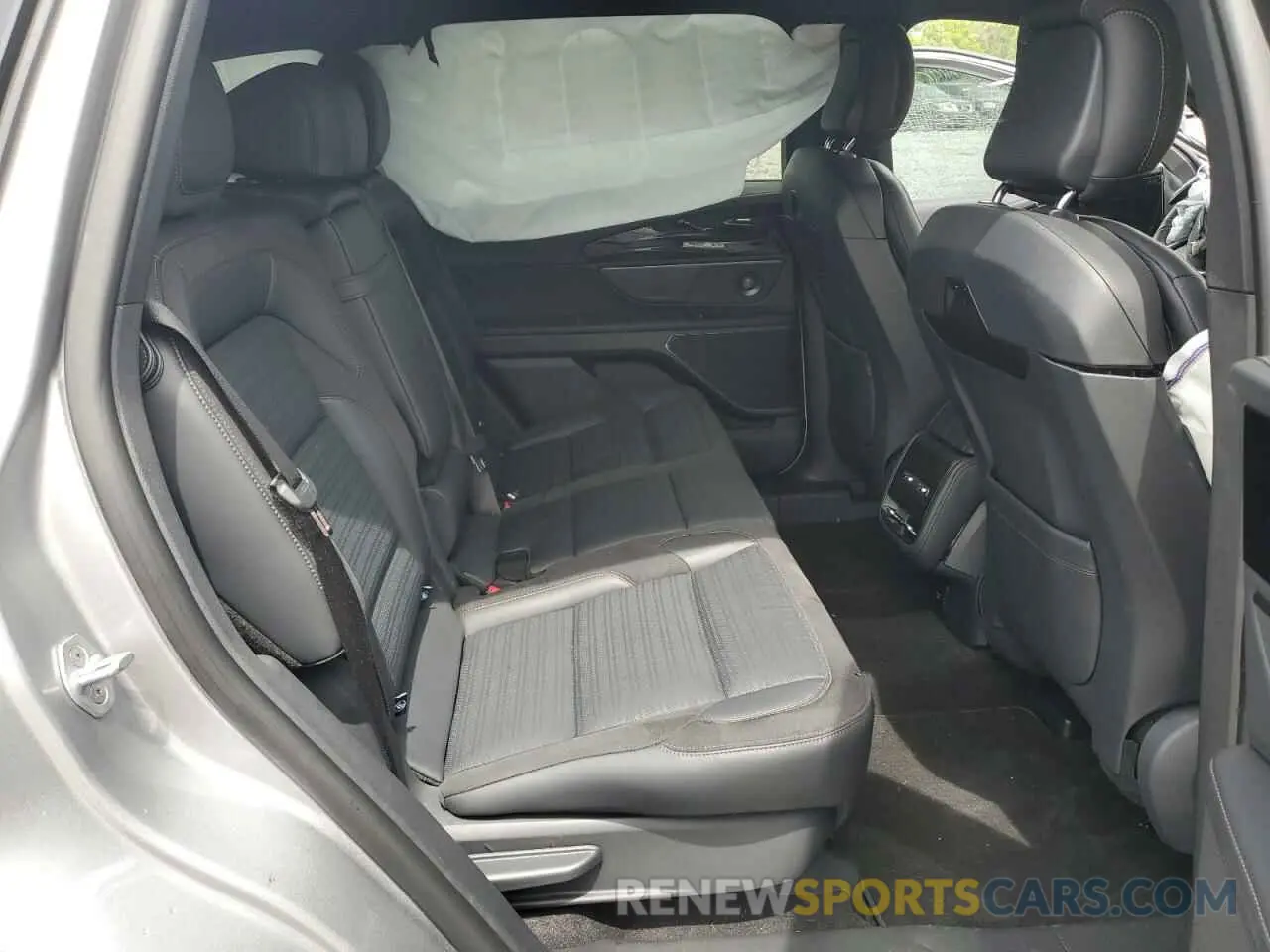 11 fotografías del automóvil dañado 5LMPJ8K4XRJ843505 LINCOLN NAUTILUS 2024