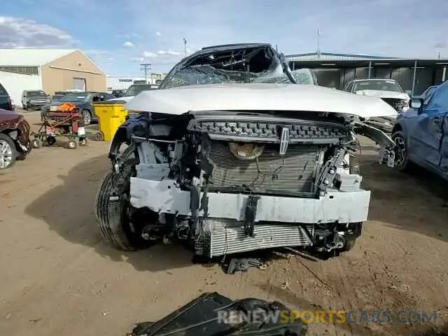 11 fotografías del automóvil dañado 5LMPJ8KA0RJ838691 LINCOLN NAUTILUS 2024