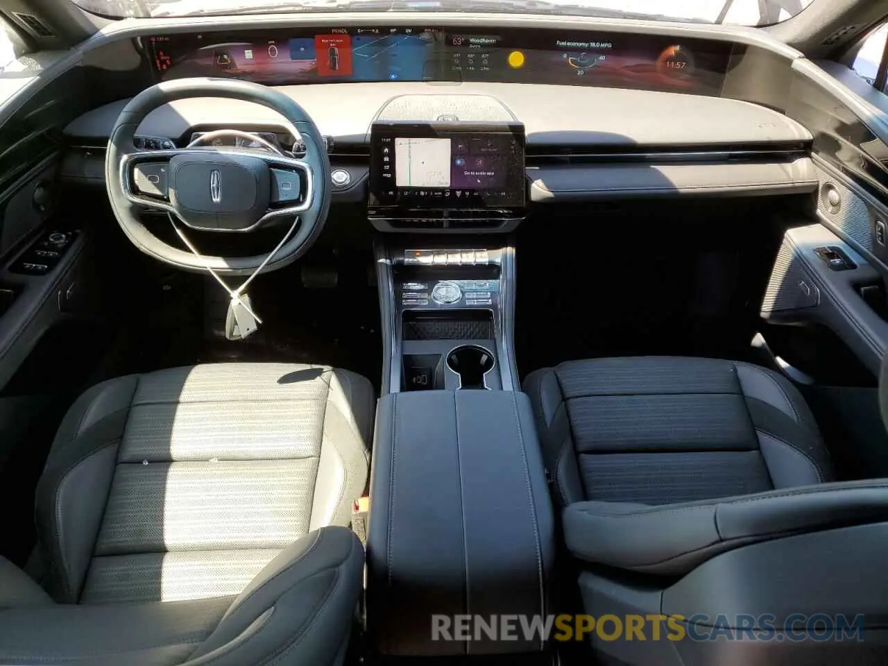 8 fotografías del automóvil dañado 5LMPJ8KAXRJ878695 LINCOLN NAUTILUS 2024