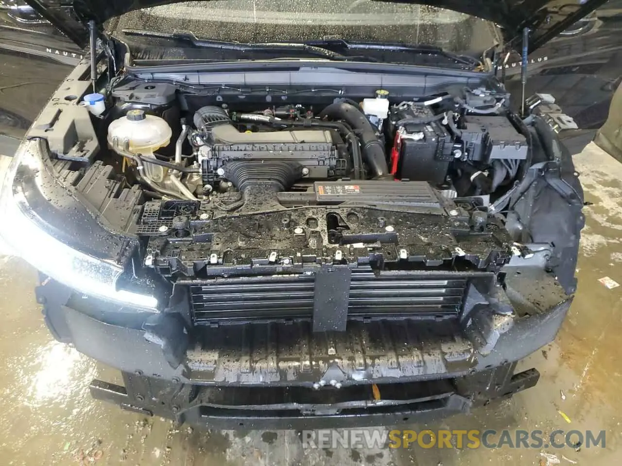 12 fotografías del automóvil dañado 5LMPJ8JA5RJ852393 LINCOLN NAUTILUS P 2024