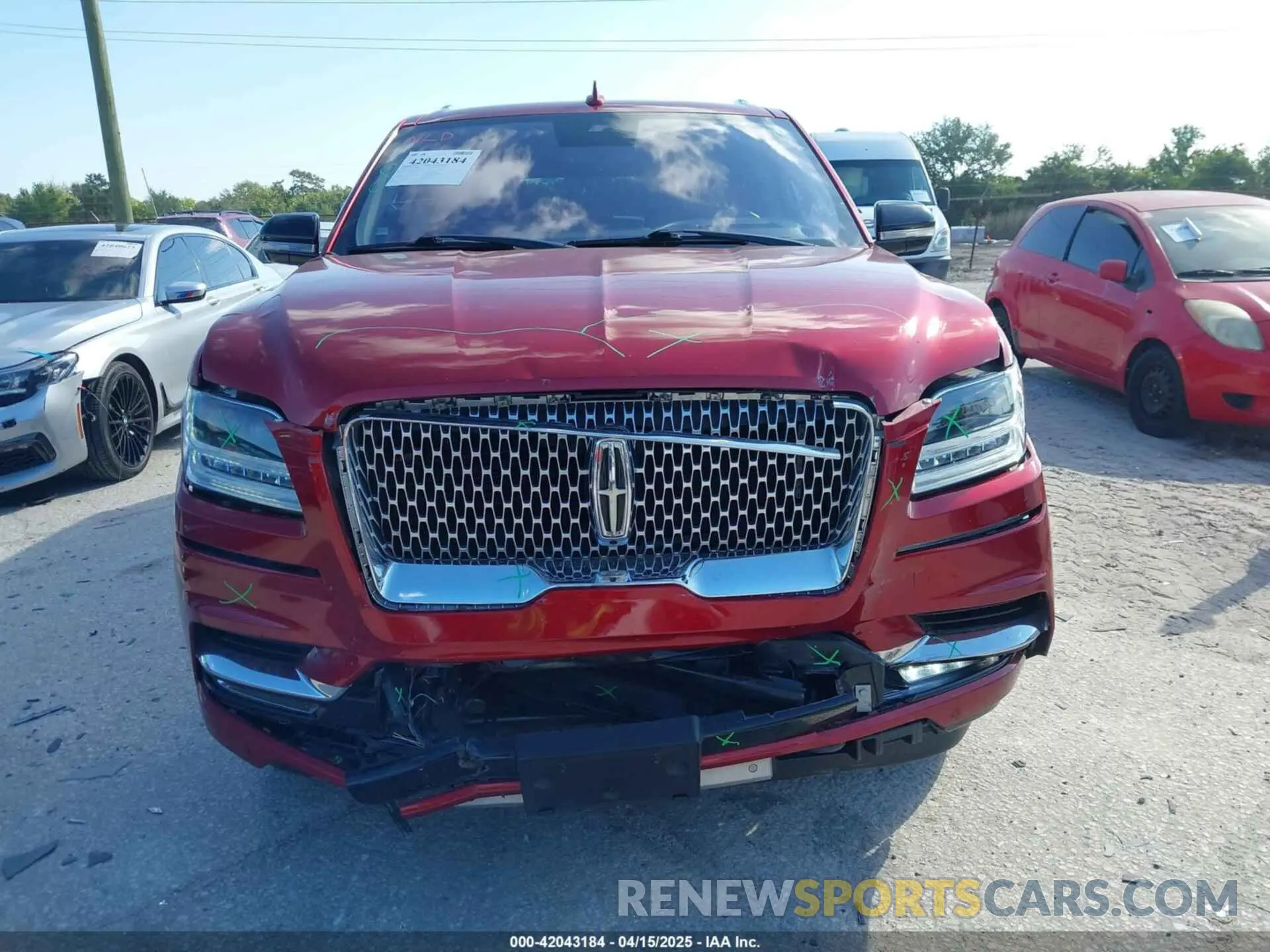 12 fotografías del automóvil dañado 5LMJJ2LT0KEL01580 LINCOLN NAVIGATOR 2019