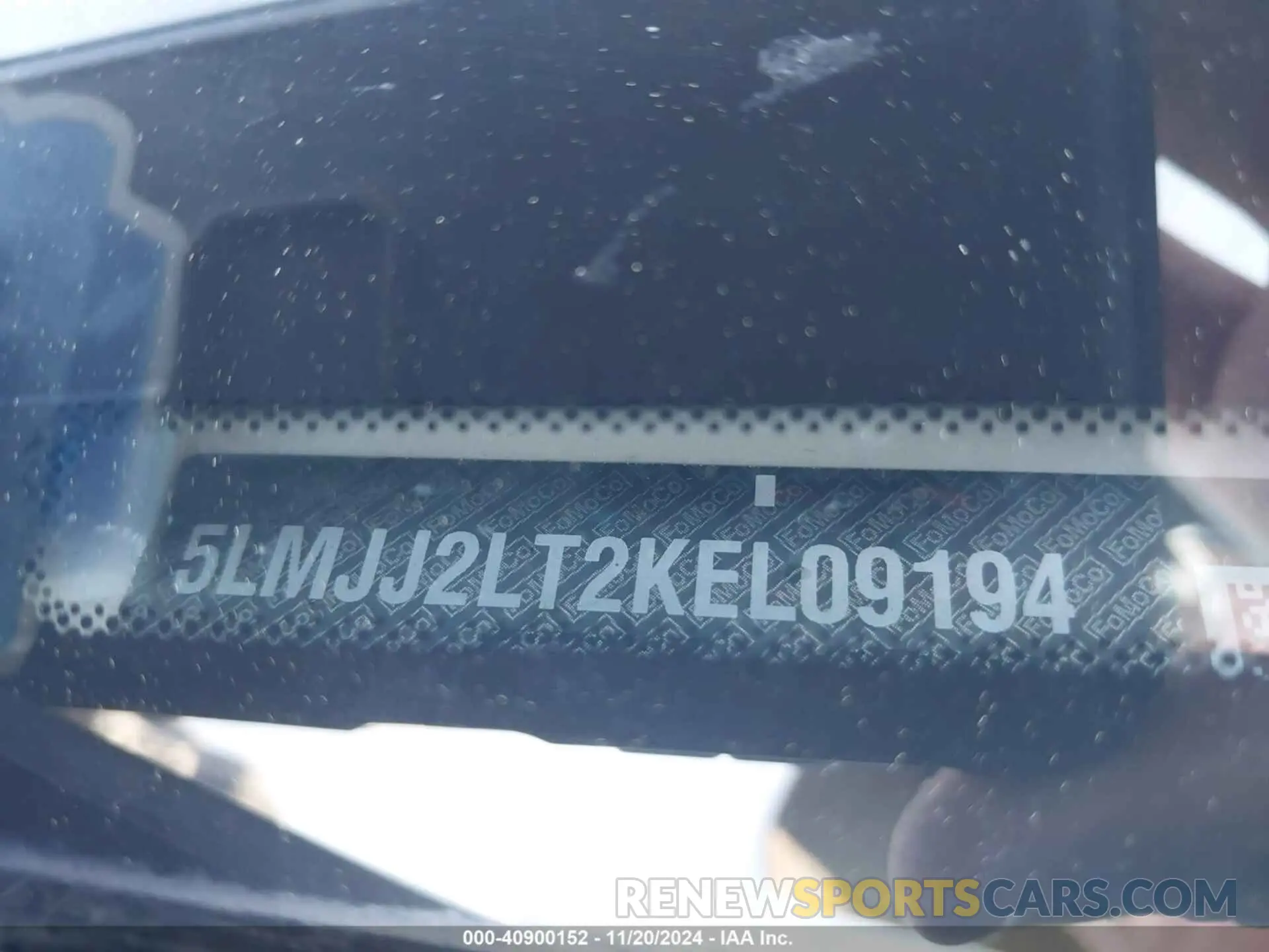 9 fotografías del automóvil dañado 5LMJJ2LT2KEL09194 LINCOLN NAVIGATOR 2019