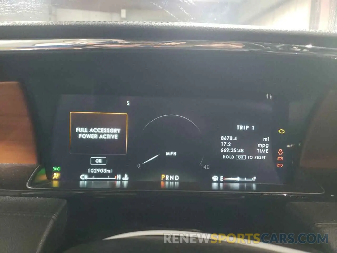 9 fotografías del automóvil dañado 5LMJJ2LT5KEL17211 LINCOLN NAVIGATOR 2019