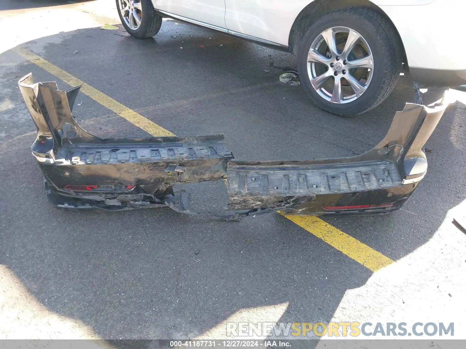 12 fotografías del automóvil dañado 5LMJJ2NT1KEL06946 LINCOLN NAVIGATOR 2019