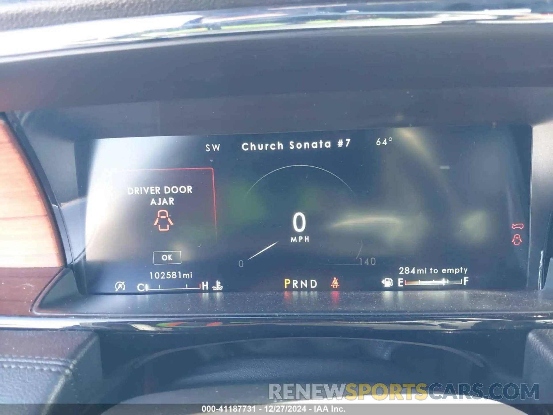 7 fotografías del automóvil dañado 5LMJJ2NT1KEL06946 LINCOLN NAVIGATOR 2019