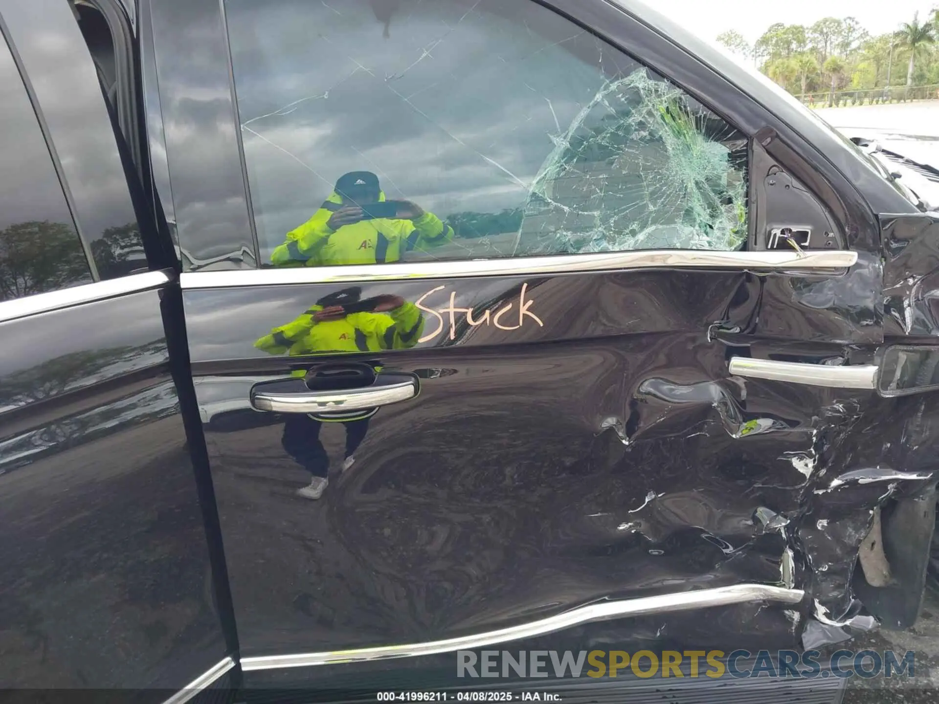 5 fotografías del automóvil dañado 5LMJJ2NT7KEL01735 LINCOLN NAVIGATOR 2019