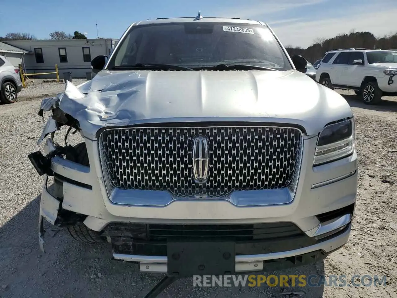 5 fotografías del automóvil dañado 5LMJJ3LT0KEL23813 LINCOLN NAVIGATOR 2019