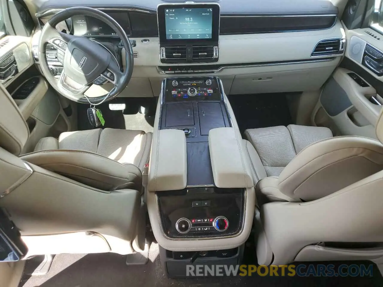 8 fotografías del automóvil dañado 5LMJJ3LT0KEL23813 LINCOLN NAVIGATOR 2019
