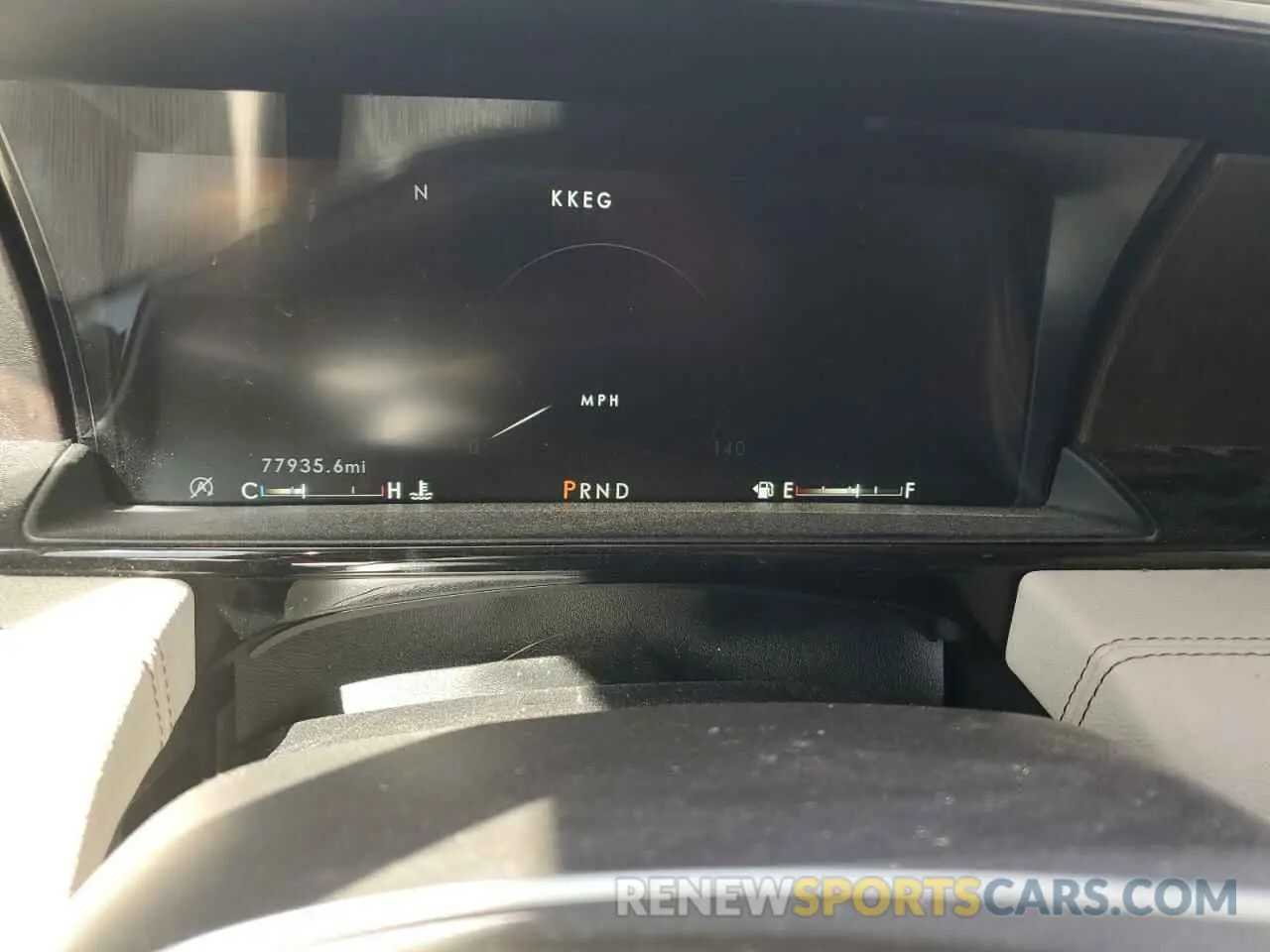 9 fotografías del automóvil dañado 5LMJJ3LT0KEL23813 LINCOLN NAVIGATOR 2019