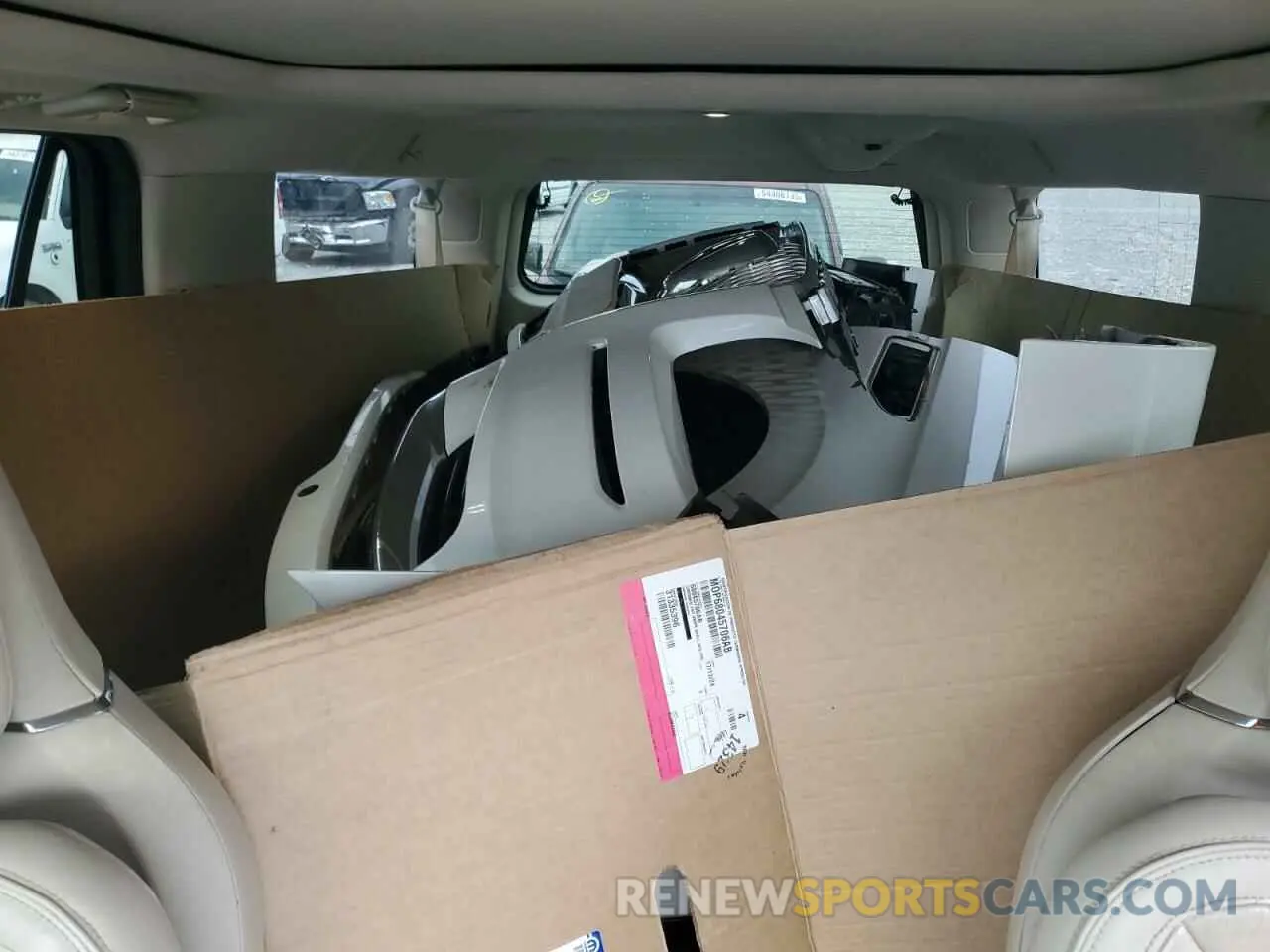 10 fotografías del automóvil dañado 5LMJJ3LT9KEL23311 LINCOLN NAVIGATOR 2019