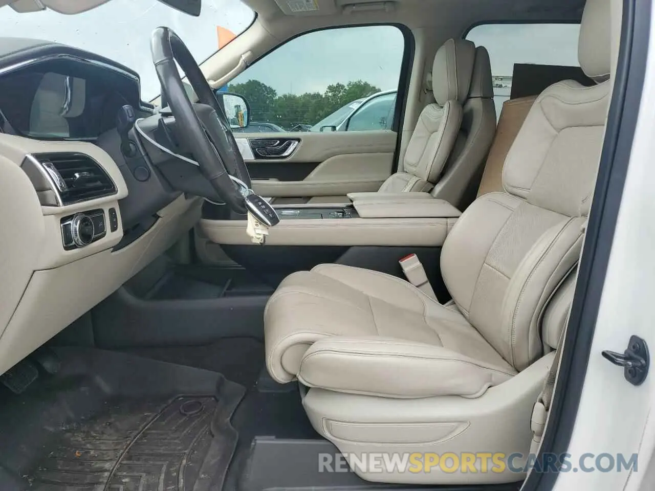 7 fotografías del automóvil dañado 5LMJJ3LT9KEL23311 LINCOLN NAVIGATOR 2019