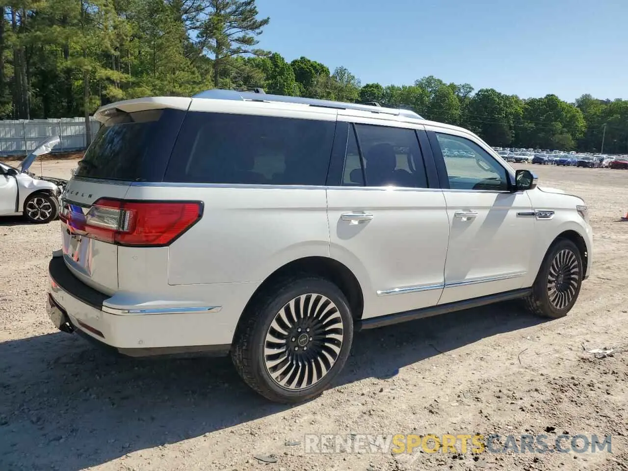 3 fotografías del automóvil dañado 5LMJJ2TT4LEL00935 LINCOLN NAVIGATOR 2020
