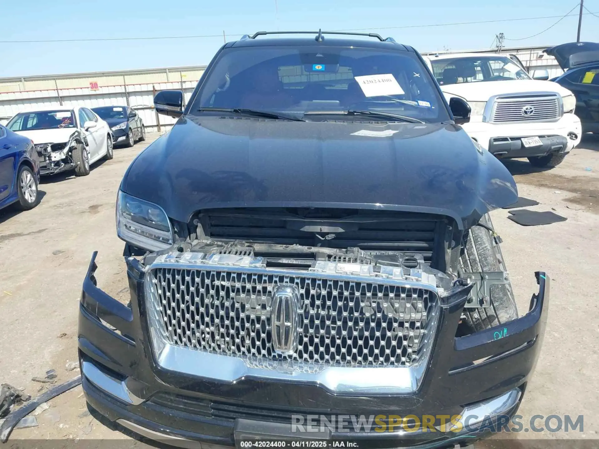 13 fotografías del automóvil dañado 5LMJJ3LT1LEL08545 LINCOLN NAVIGATOR 2020