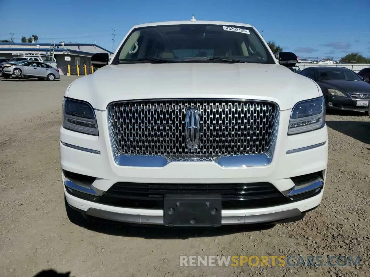 5 fotografías del automóvil dañado 5LMJJ3LT2LEL23118 LINCOLN NAVIGATOR 2020