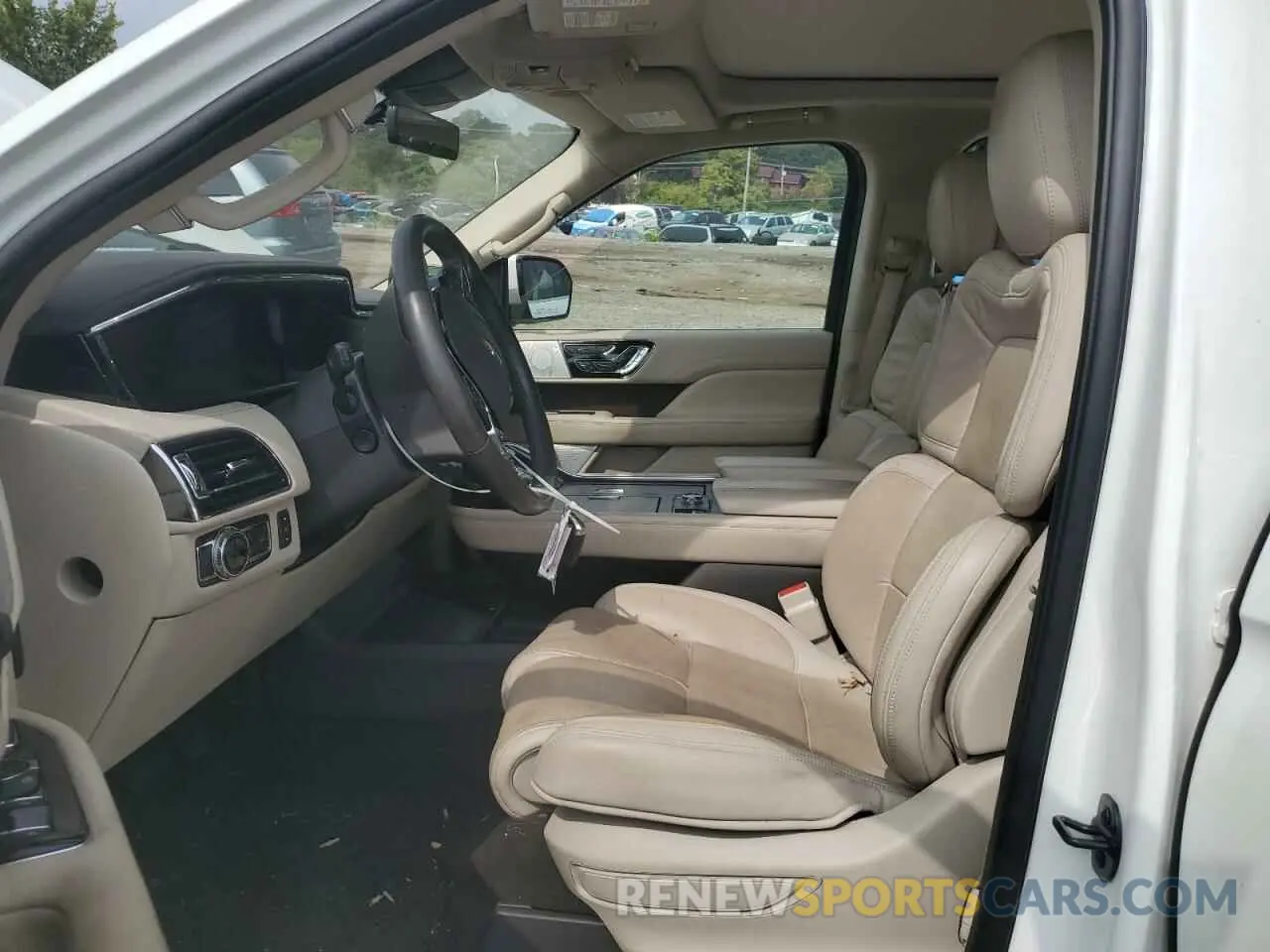 7 fotografías del automóvil dañado 5LMJJ3LT5LEL06989 LINCOLN NAVIGATOR 2020