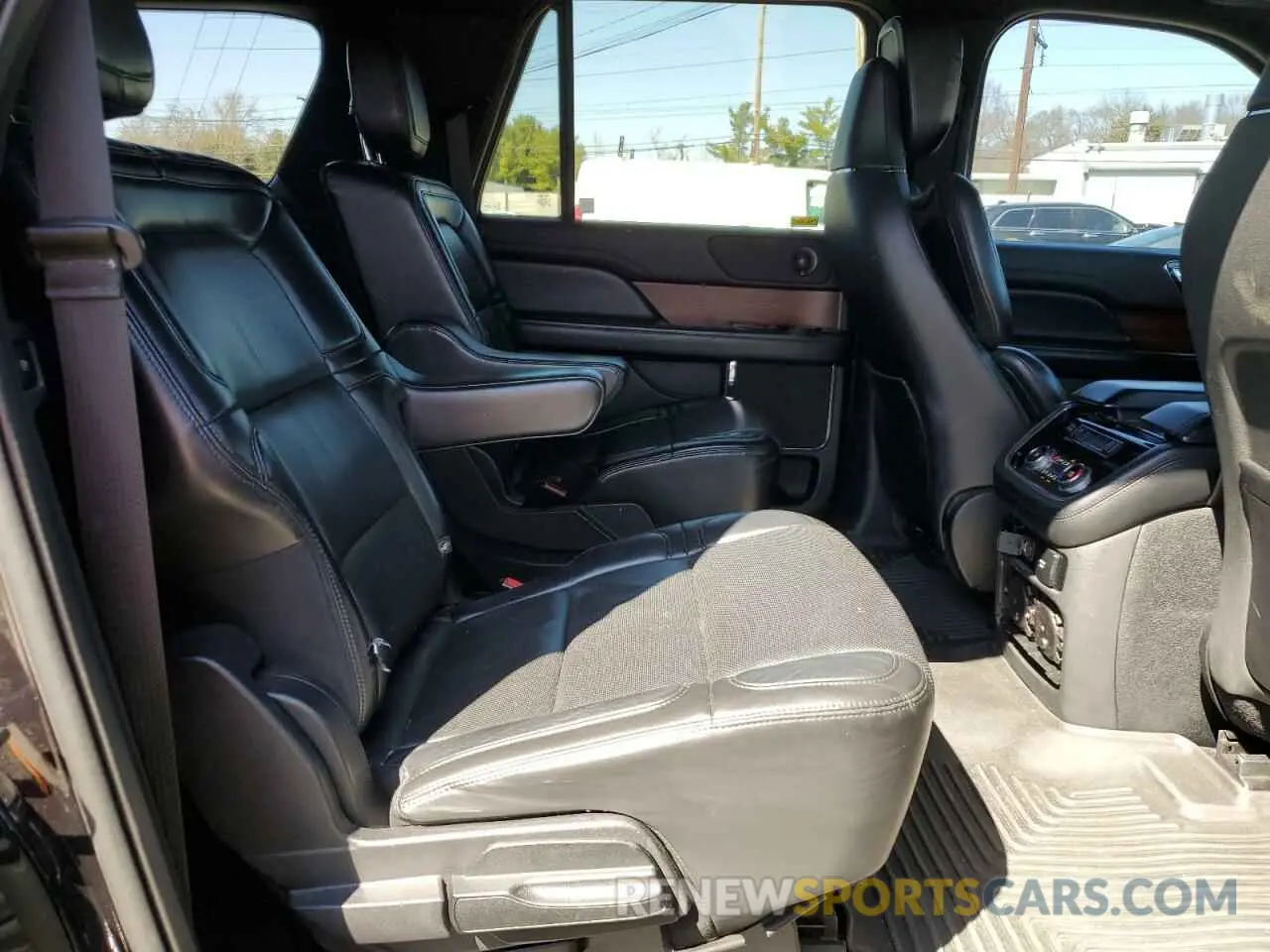 11 fotografías del automóvil dañado 5LMJJ3LTXLEL01870 LINCOLN NAVIGATOR 2020