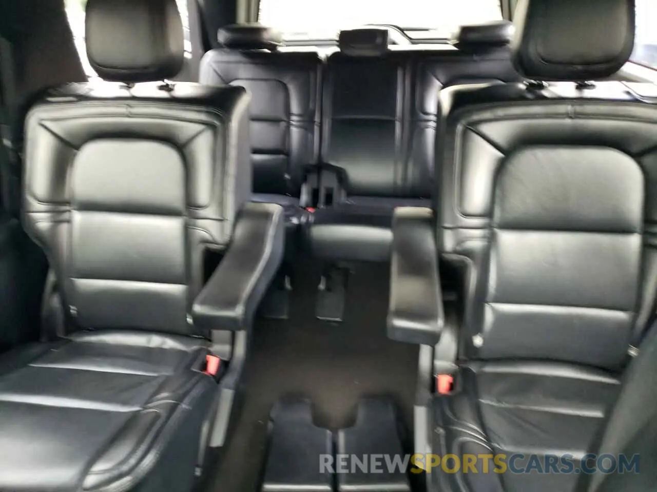 10 fotografías del automóvil dañado 5LMJJ3MT2LEL00663 LINCOLN NAVIGATOR 2020