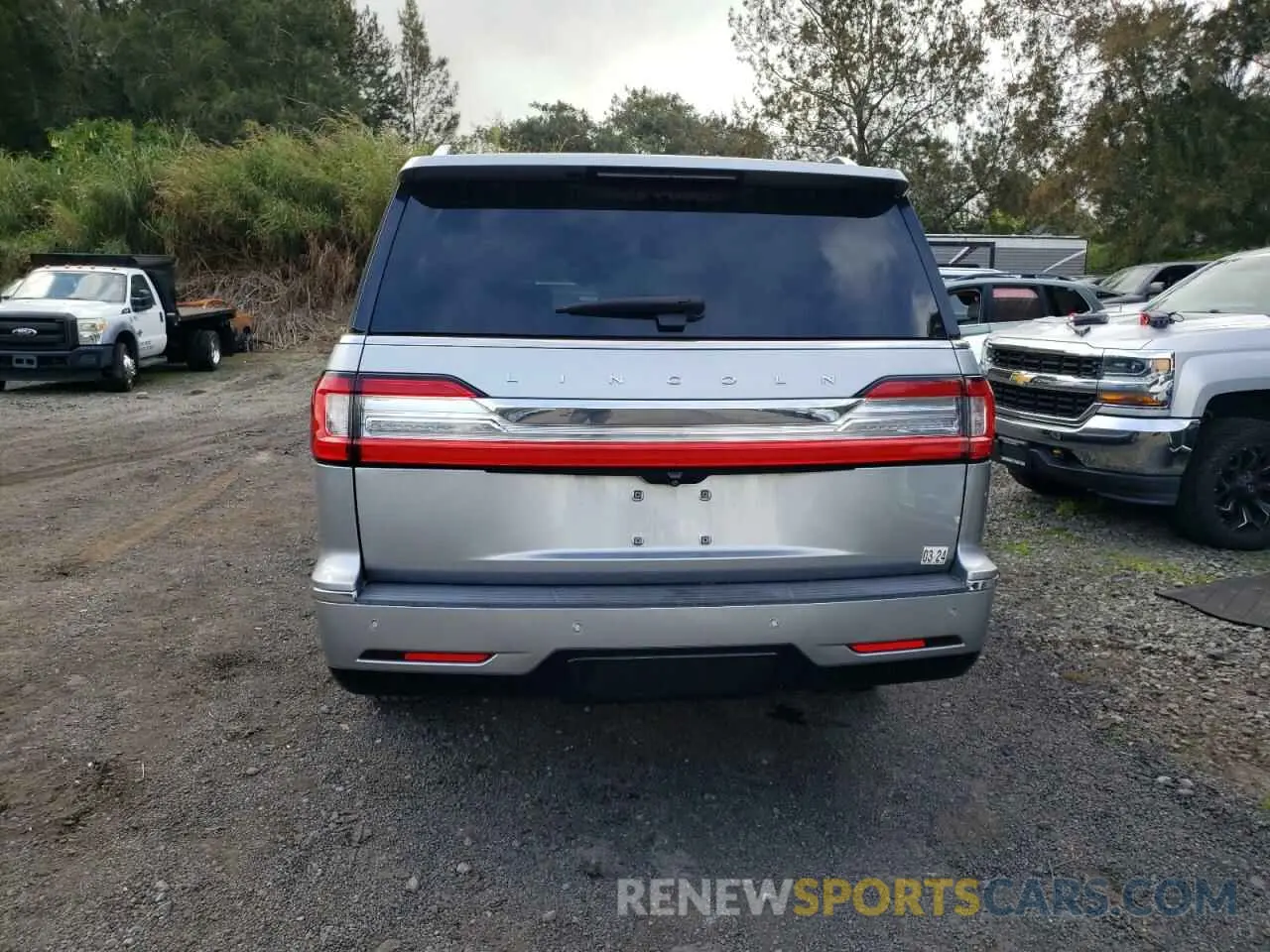 6 fotografías del automóvil dañado 5LMJJ3MT2LEL00663 LINCOLN NAVIGATOR 2020