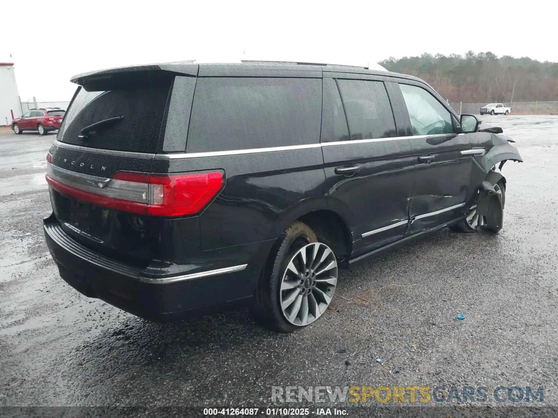 4 fotografías del automóvil dañado 5LMJJ2KT3MEL04980 LINCOLN NAVIGATOR 2021