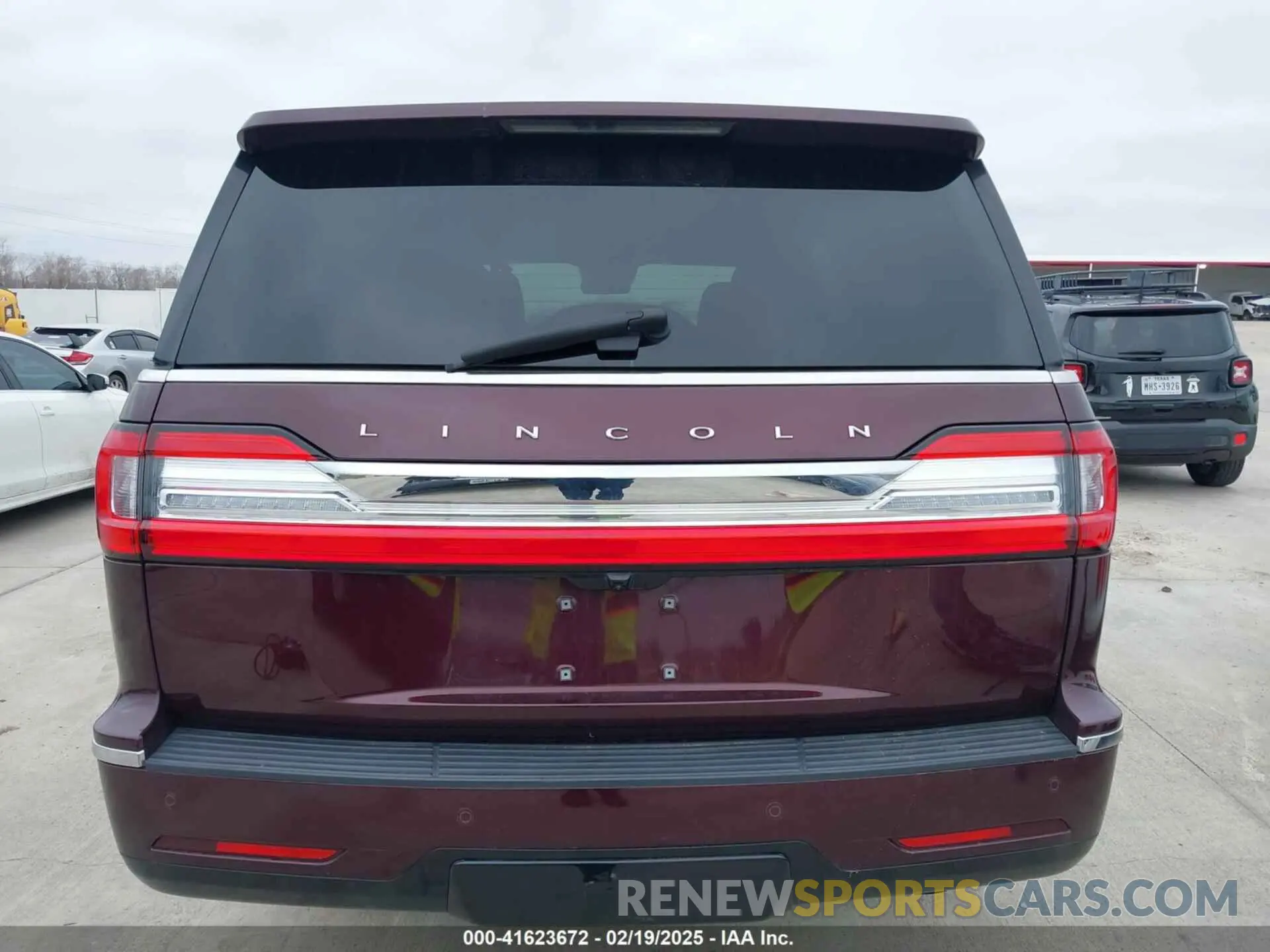 16 fotografías del automóvil dañado 5LMJJ2LT2MEL17430 LINCOLN NAVIGATOR 2021