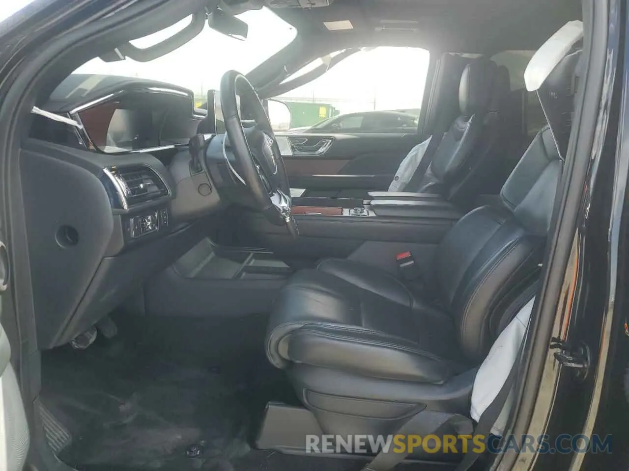 7 fotografías del automóvil dañado 5LMJJ2LT1NEL16478 LINCOLN NAVIGATOR 2022