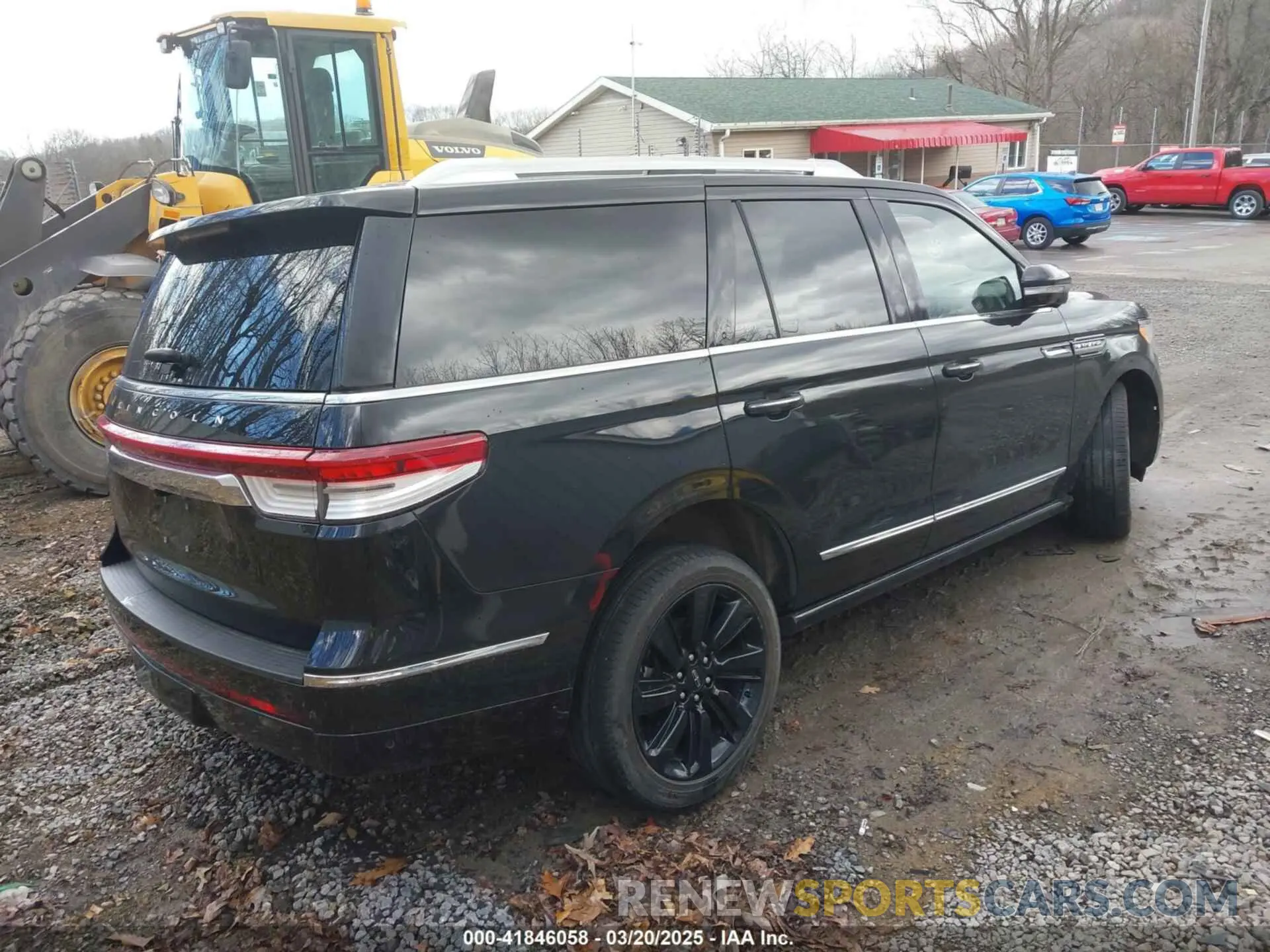 4 fotografías del automóvil dañado 5LMJJ2LT2NEL09149 LINCOLN NAVIGATOR 2022