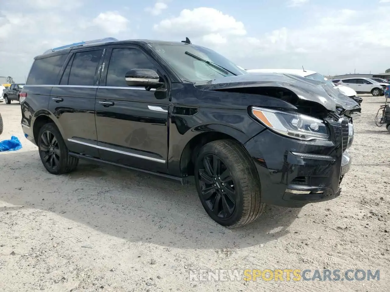 4 fotografías del automóvil dañado 5LMJJ2LT8NEL15716 LINCOLN NAVIGATOR 2022