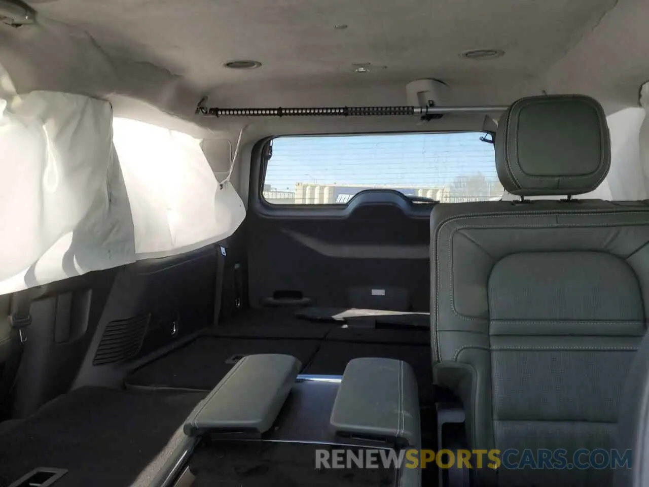 10 fotografías del automóvil dañado 5LMJJ2TT6NEL02298 LINCOLN NAVIGATOR 2022