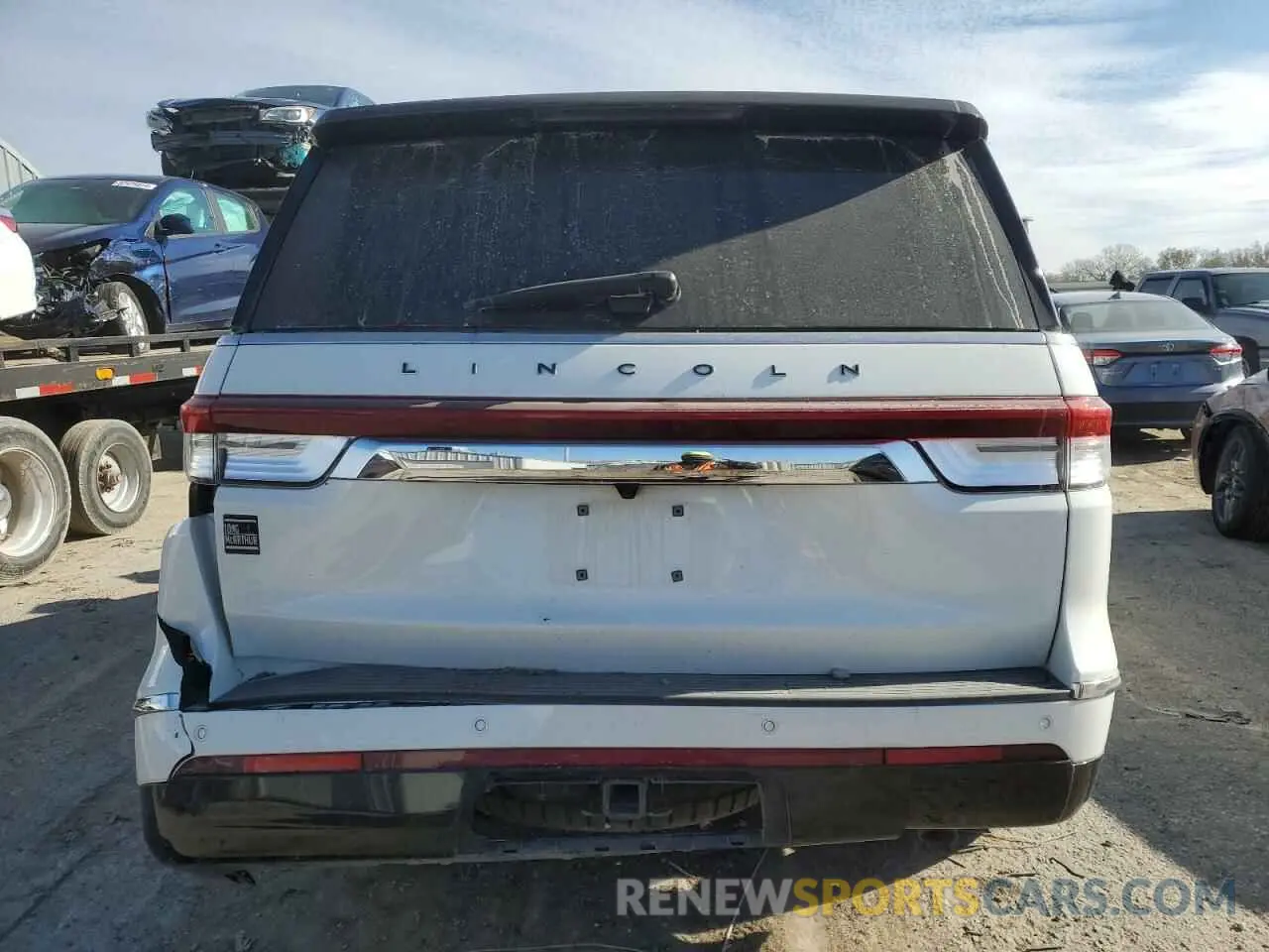 6 fotografías del automóvil dañado 5LMJJ2TT6NEL02298 LINCOLN NAVIGATOR 2022