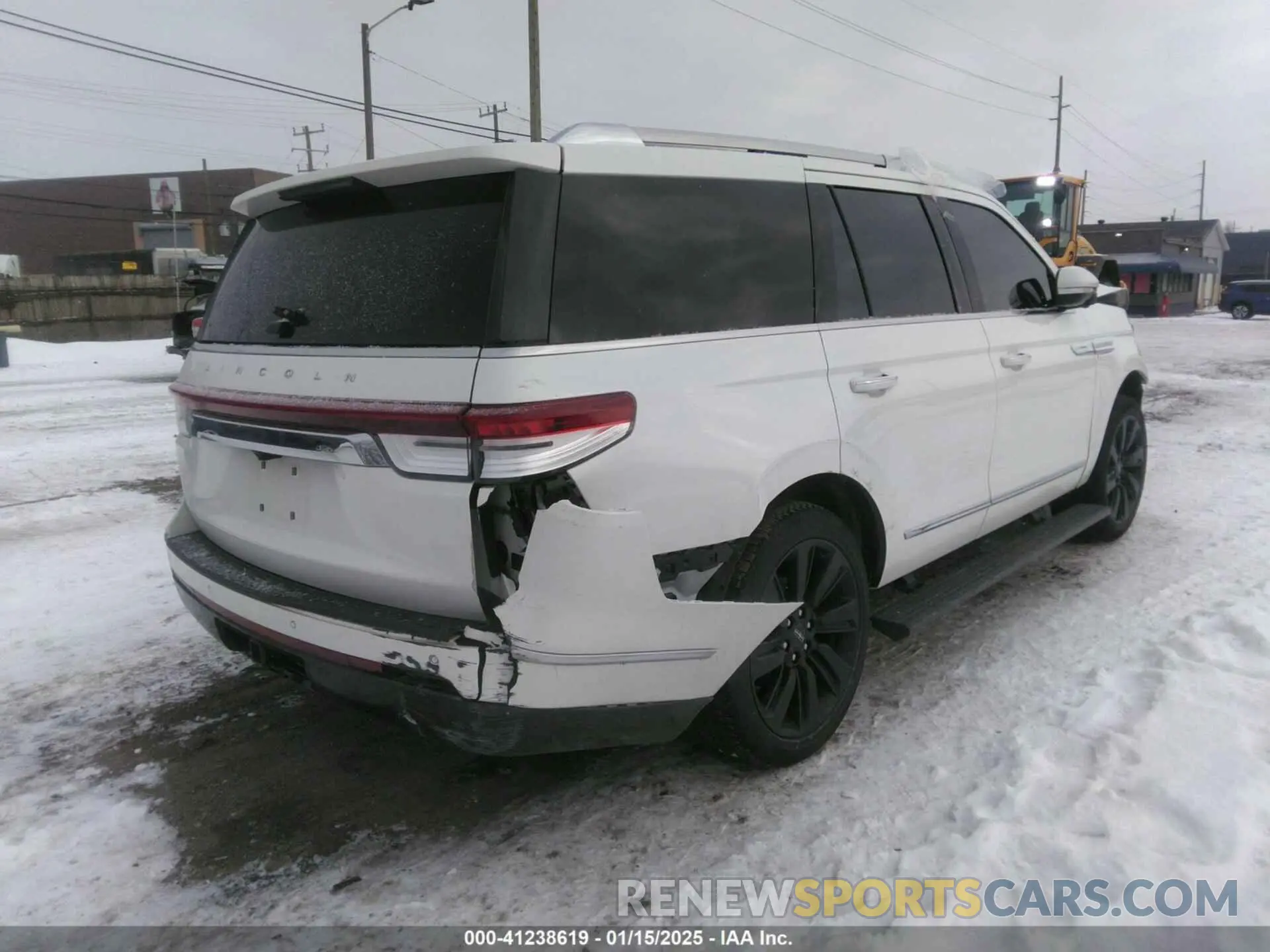 4 fotografías del automóvil dañado 5LMJJ2LG3PEL07013 LINCOLN NAVIGATOR 2023