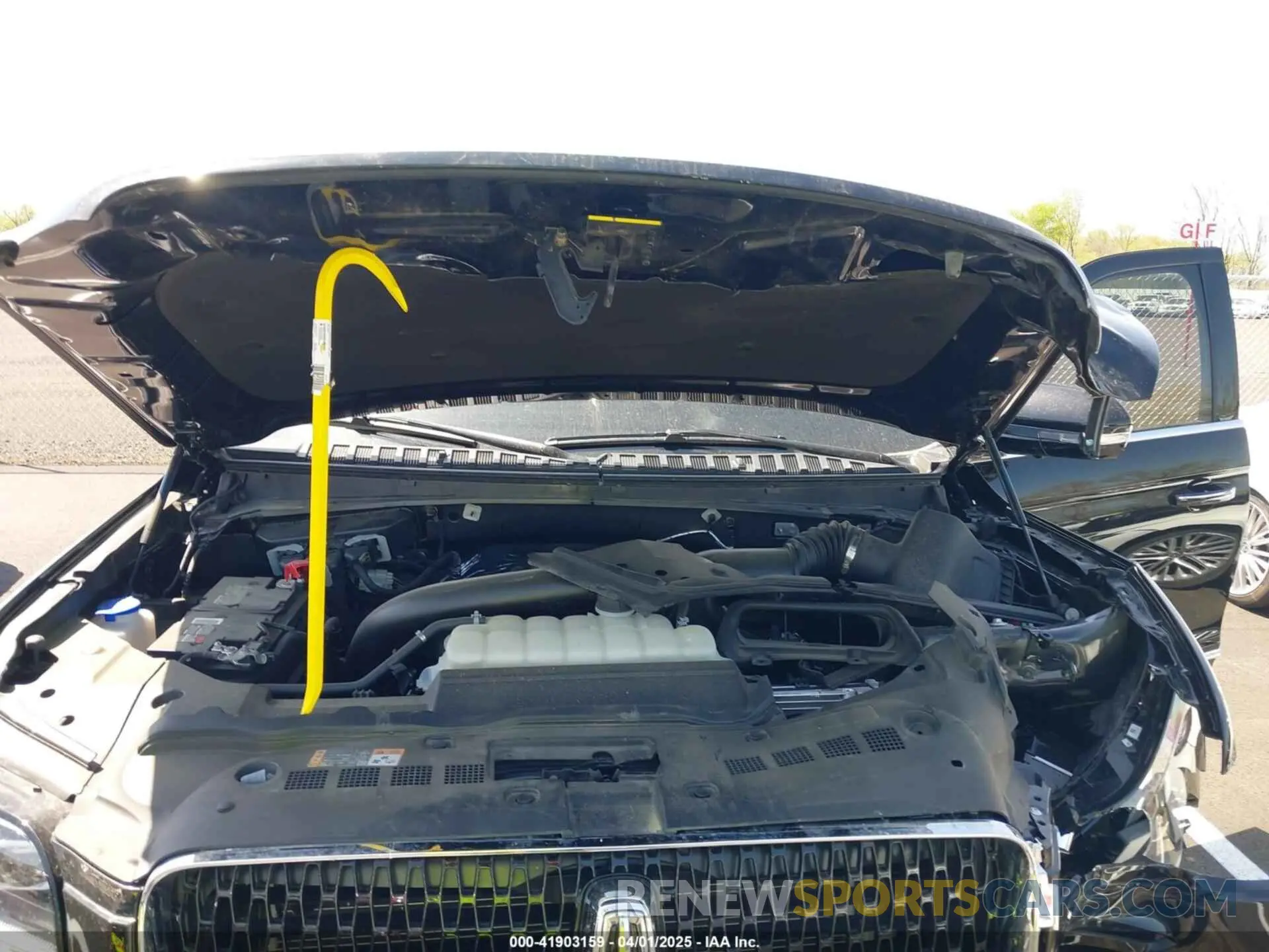 10 fotografías del automóvil dañado 5LMJJ2LG4PEL08977 LINCOLN NAVIGATOR 2023