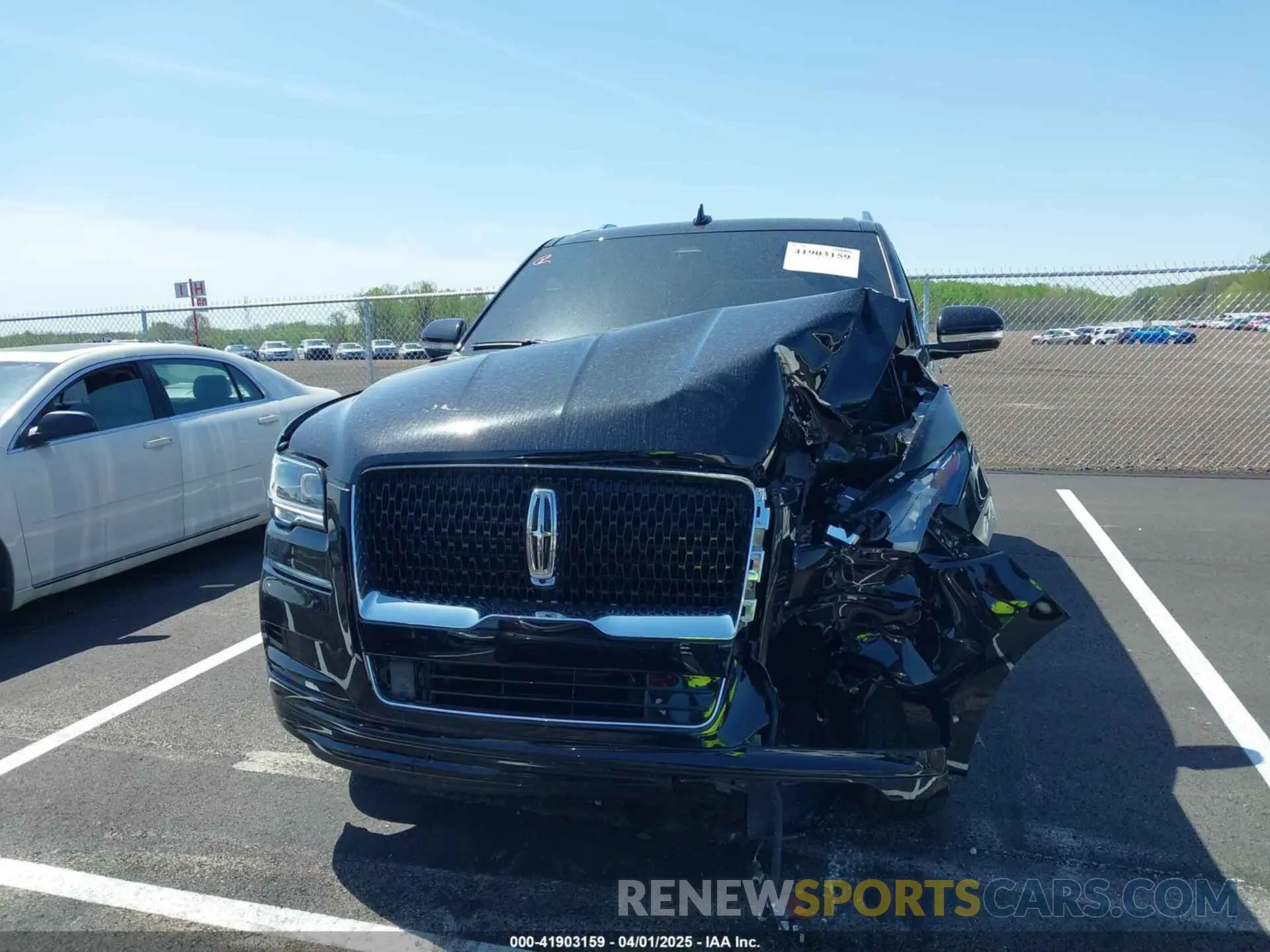 12 fotografías del automóvil dañado 5LMJJ2LG4PEL08977 LINCOLN NAVIGATOR 2023