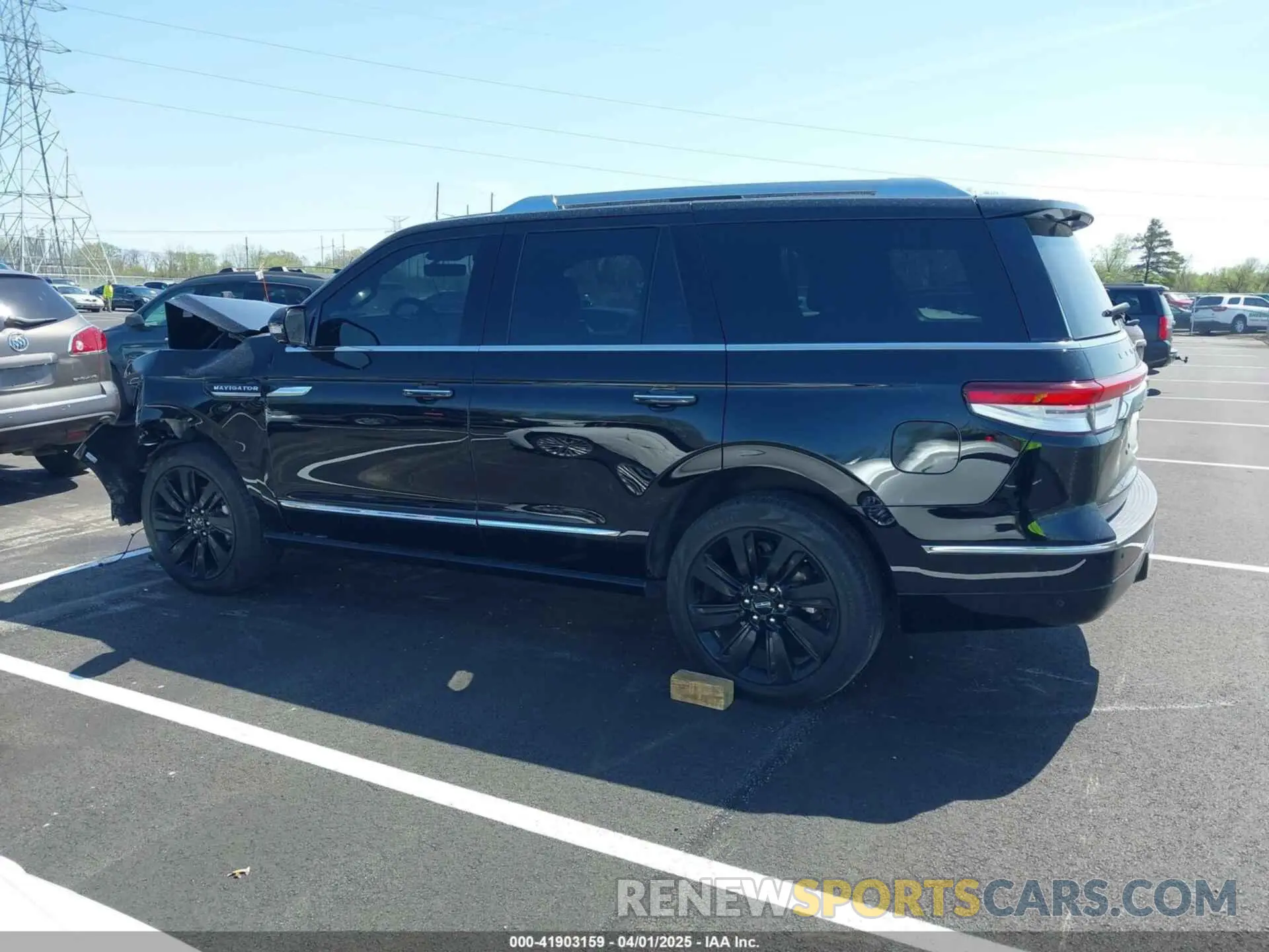 14 fotografías del automóvil dañado 5LMJJ2LG4PEL08977 LINCOLN NAVIGATOR 2023