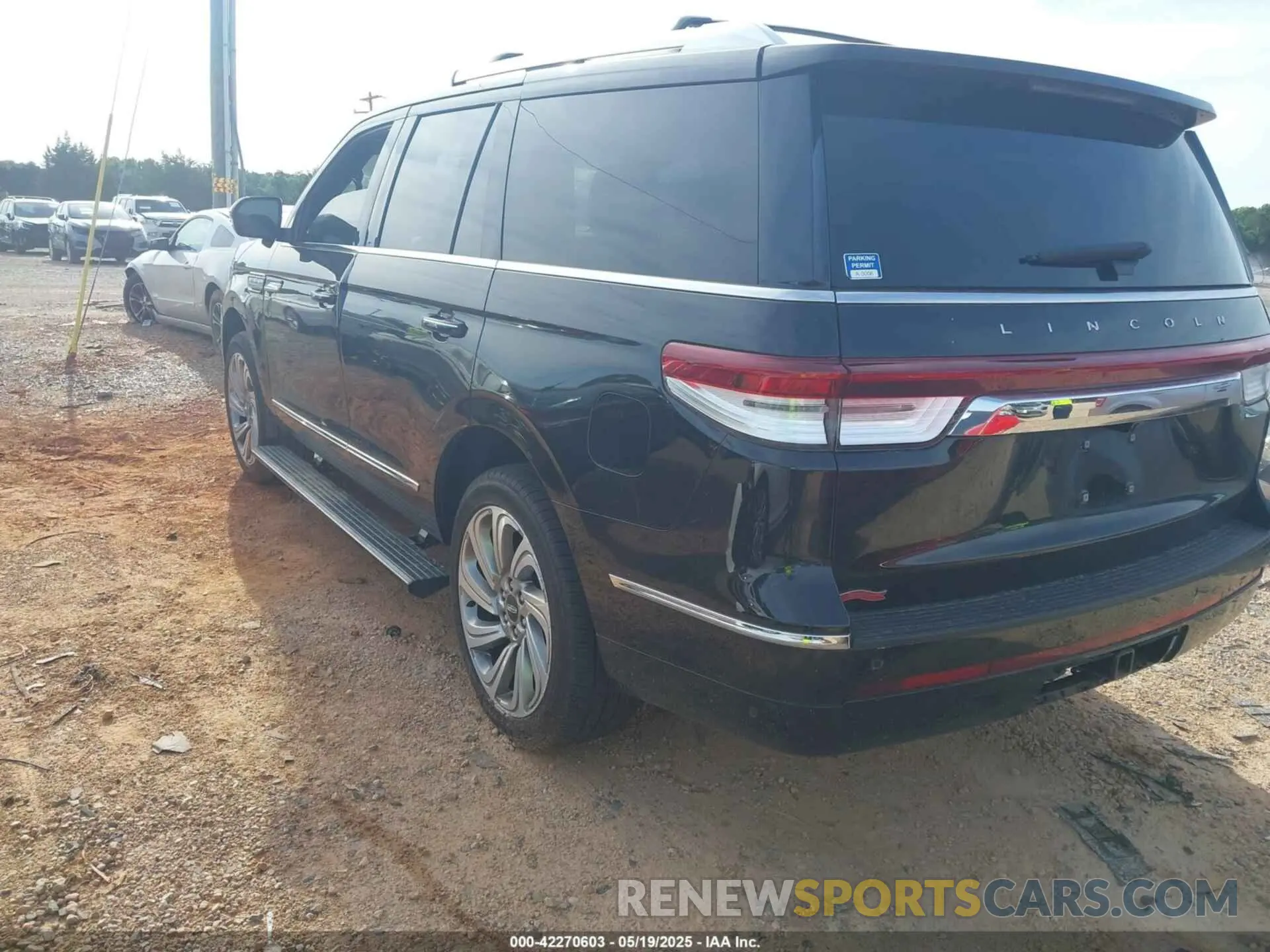 3 fotografías del automóvil dañado 5LMJJ2LGXPEL17392 LINCOLN NAVIGATOR 2023