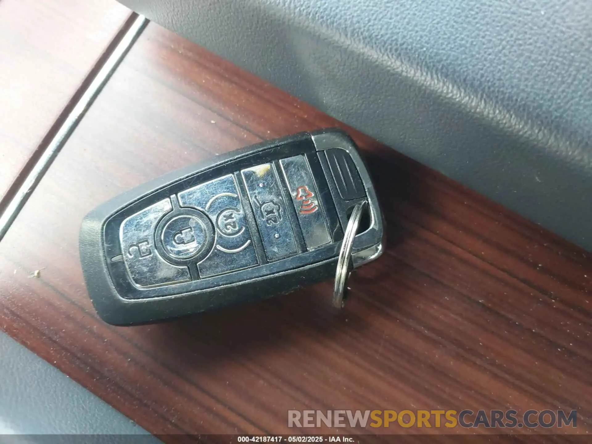 11 fotografías del automóvil dañado 5LMJJ2NGXPEL12884 LINCOLN NAVIGATOR 2023