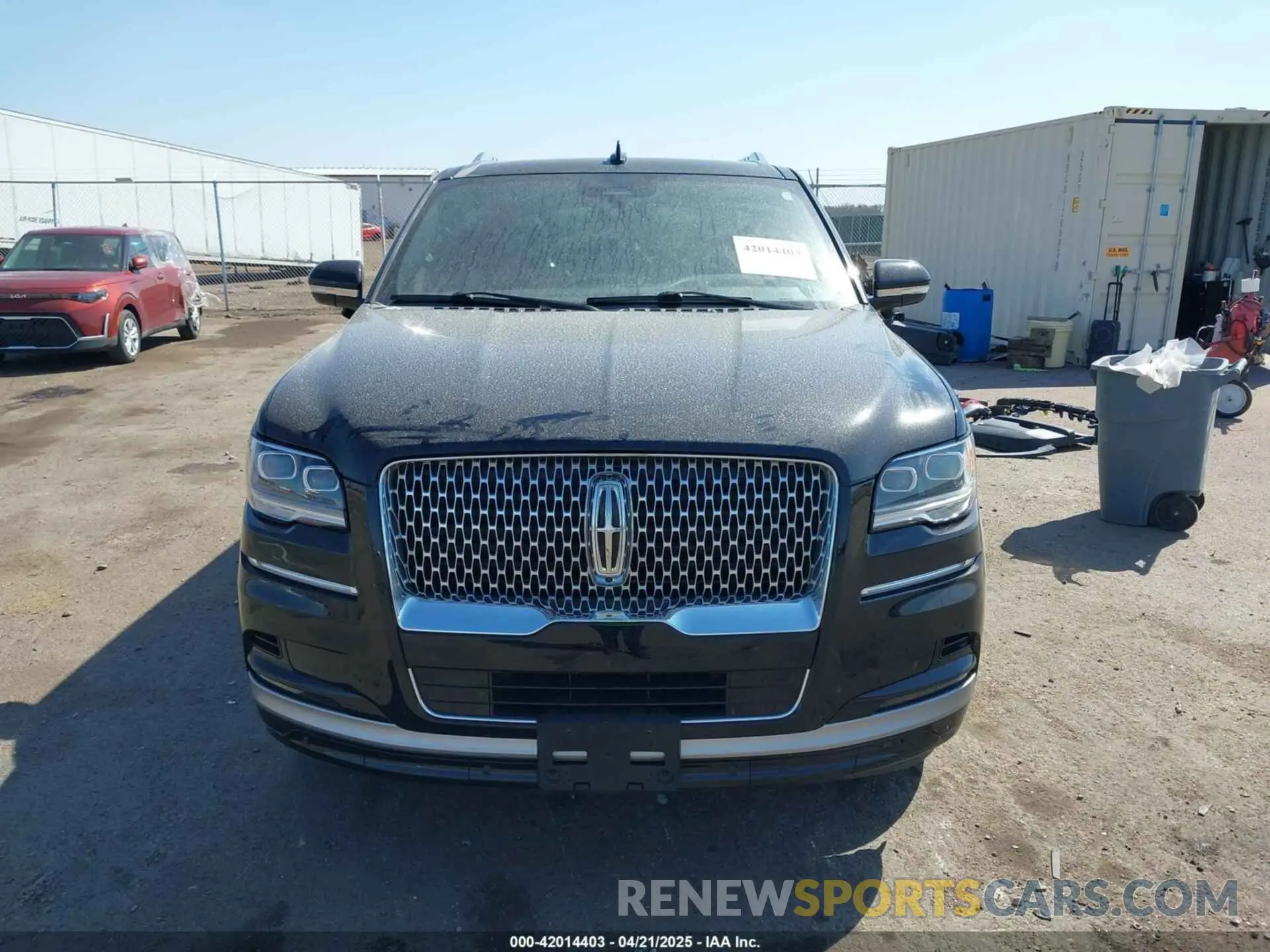 13 fotografías del automóvil dañado 5LMJJ3LG8PEL03450 LINCOLN NAVIGATOR 2023