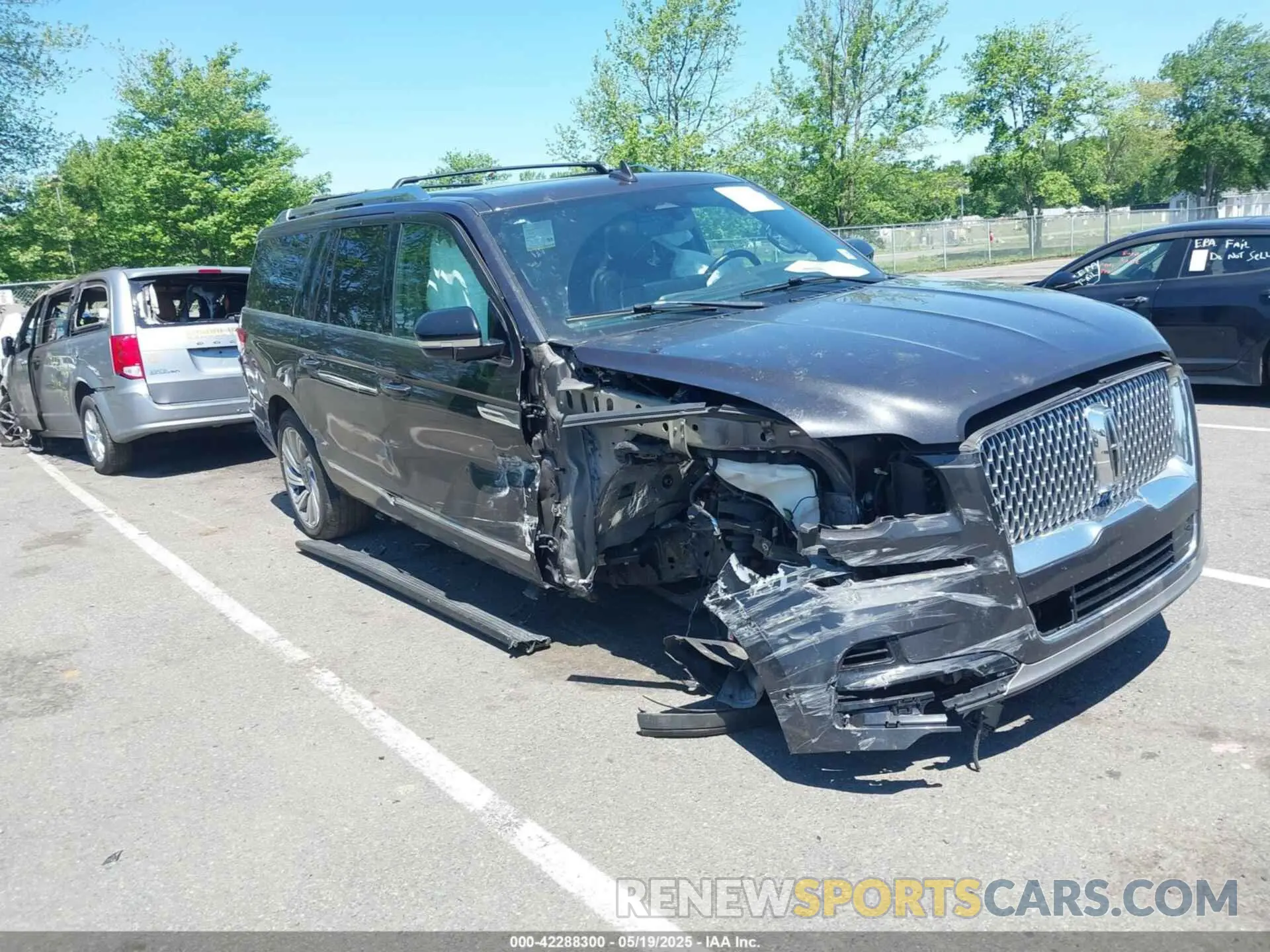 1 fotografías del automóvil dañado 5LMJJ3LG9PEL01903 LINCOLN NAVIGATOR 2023