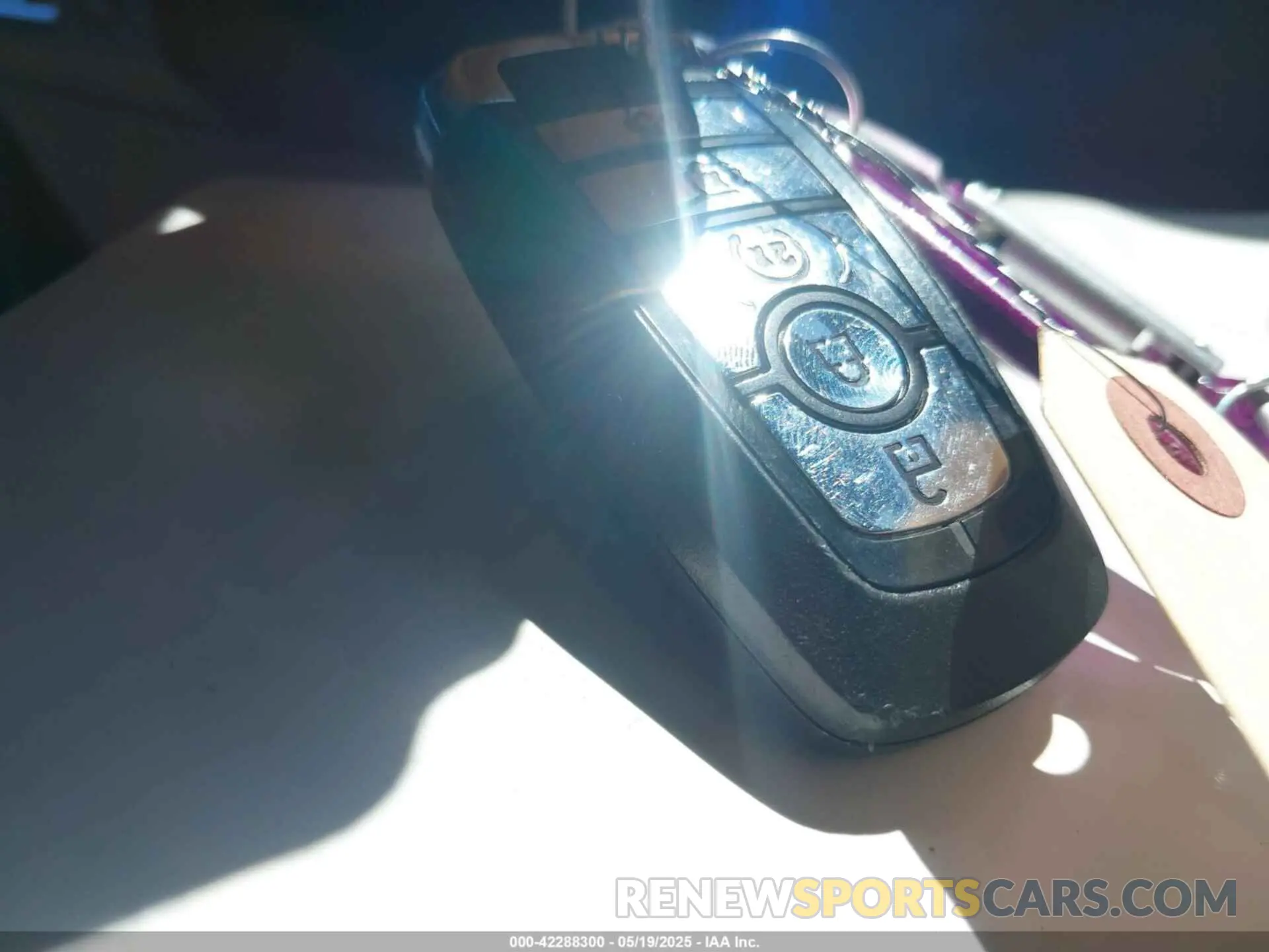 11 fotografías del automóvil dañado 5LMJJ3LG9PEL01903 LINCOLN NAVIGATOR 2023