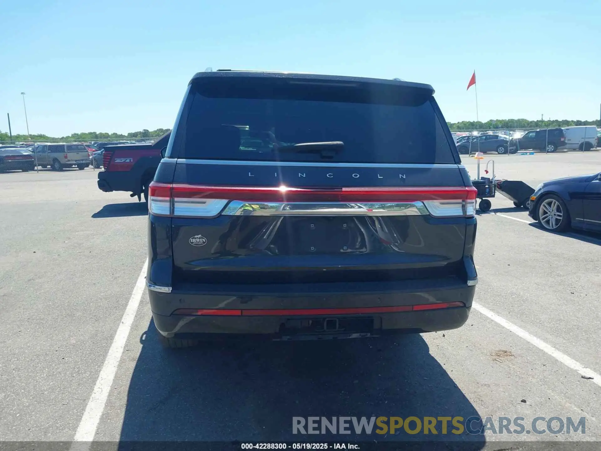 16 fotografías del automóvil dañado 5LMJJ3LG9PEL01903 LINCOLN NAVIGATOR 2023