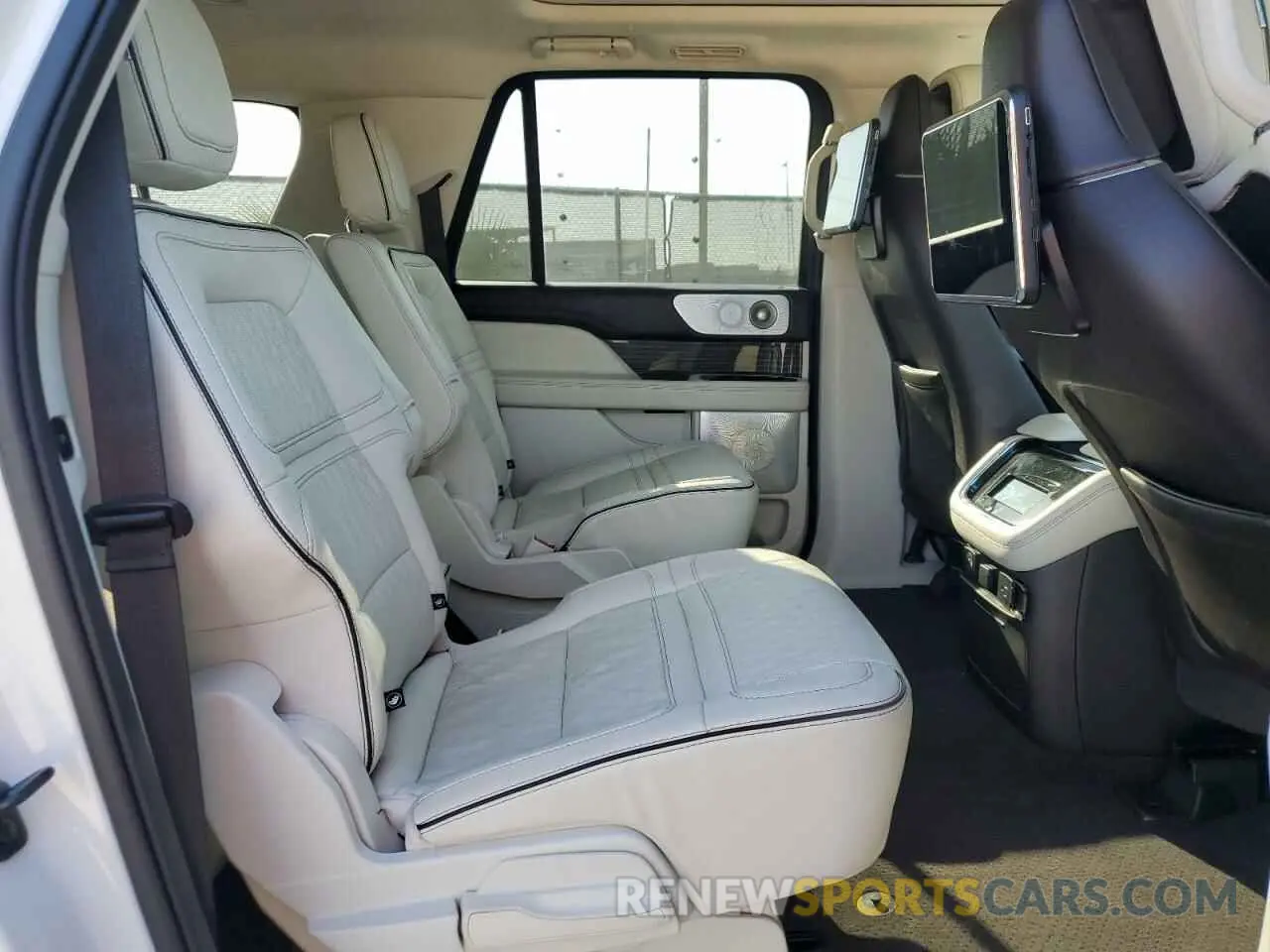 11 fotografías del automóvil dañado 5LMJJ3TG1PEL00650 LINCOLN NAVIGATOR 2023