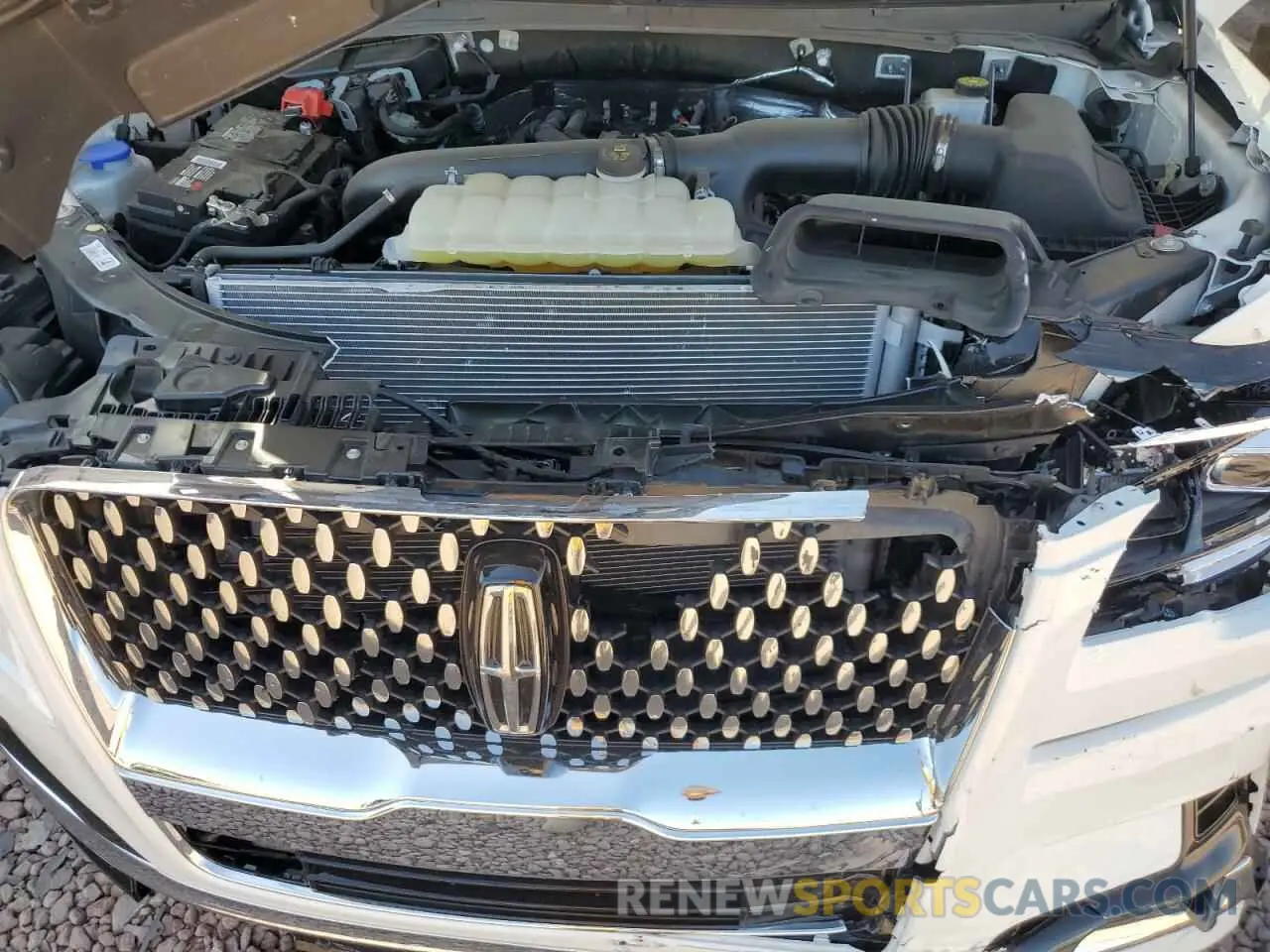 13 fotografías del automóvil dañado 5LMJJ2TGXREL10042 LINCOLN NAVIGATOR 2024