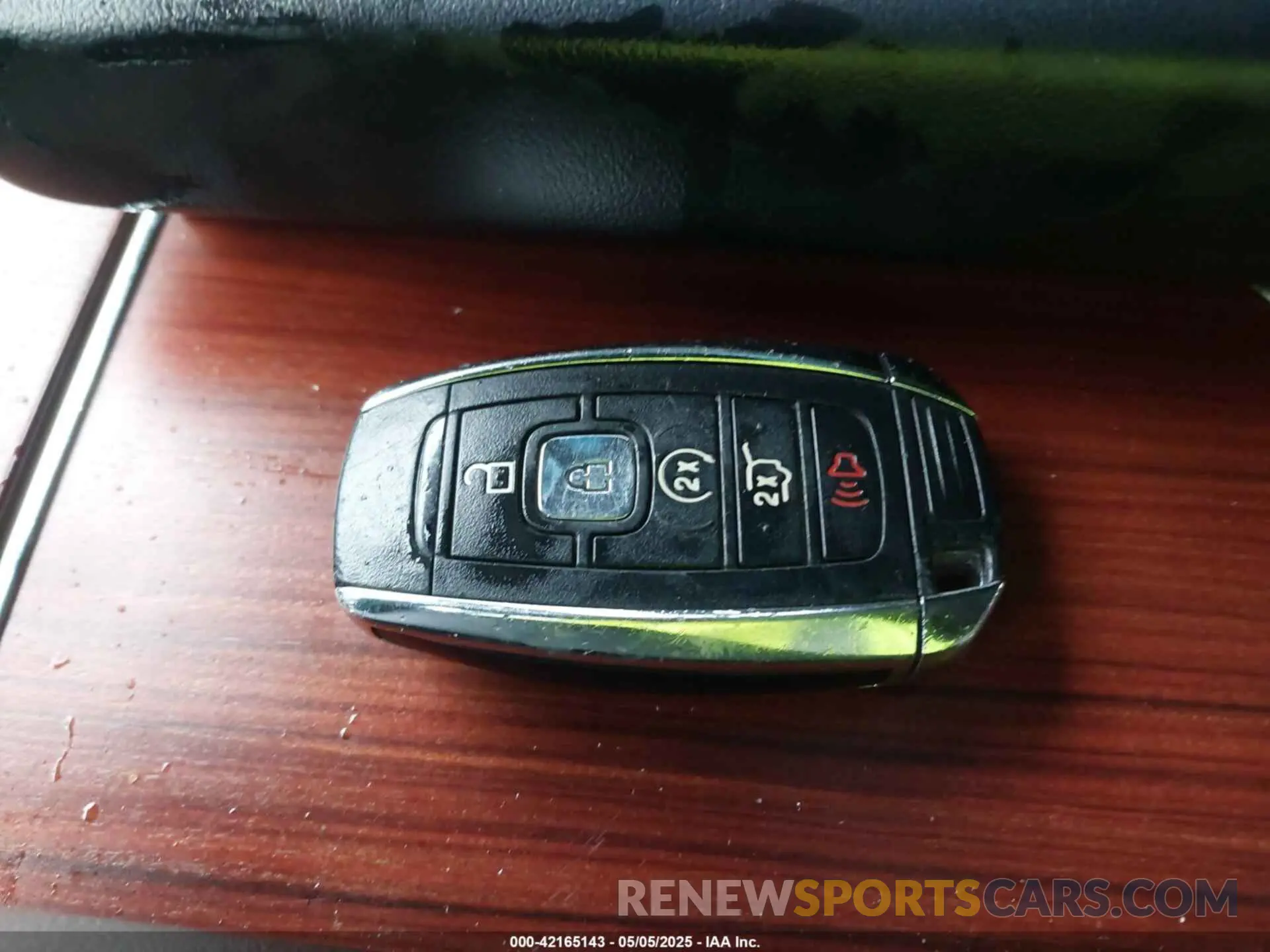 11 fotografías del automóvil dañado 5LMJJ3LT3KEL23451 LINCOLN NAVIGATOR L 2019