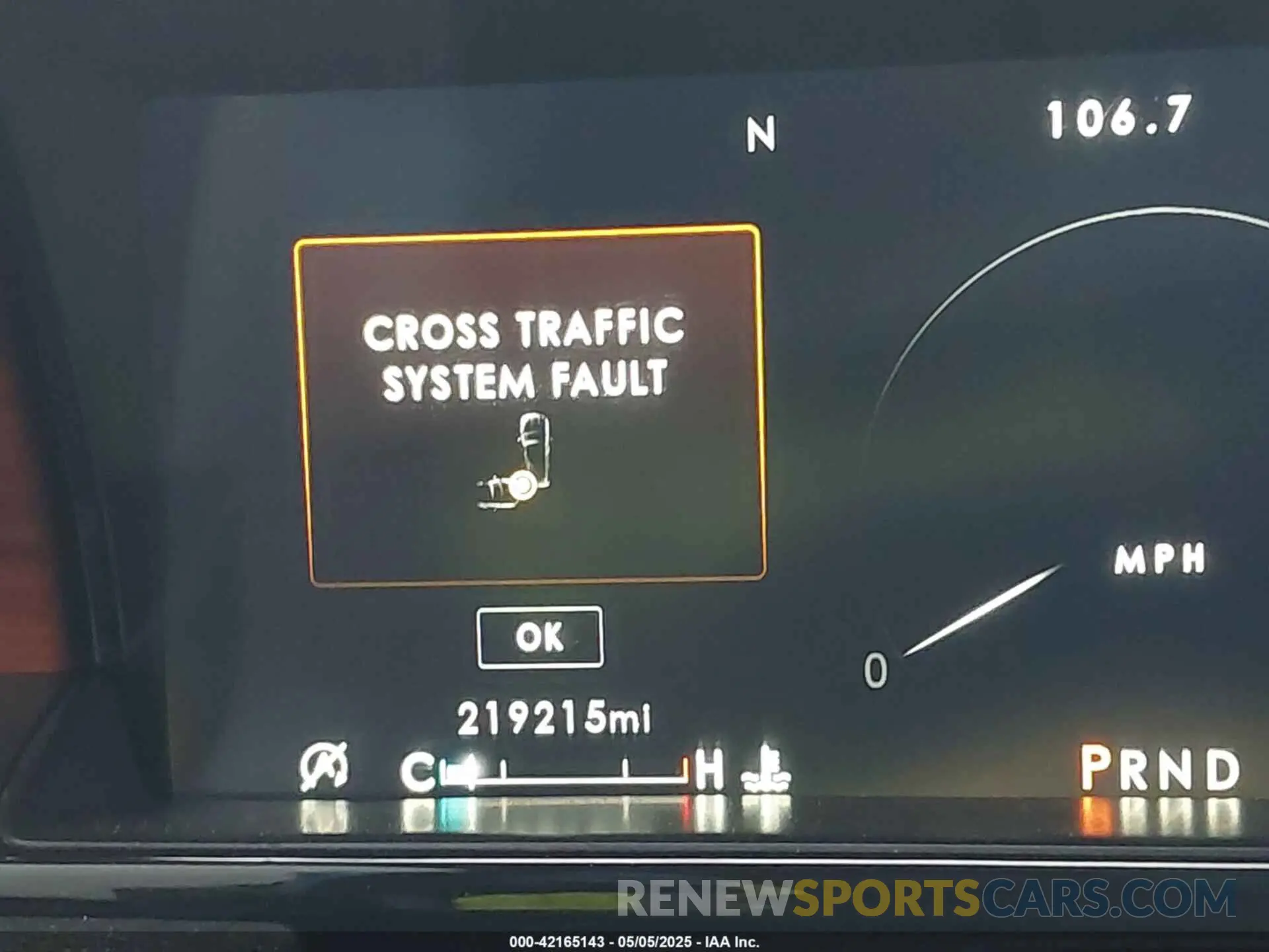 16 fotografías del automóvil dañado 5LMJJ3LT3KEL23451 LINCOLN NAVIGATOR L 2019