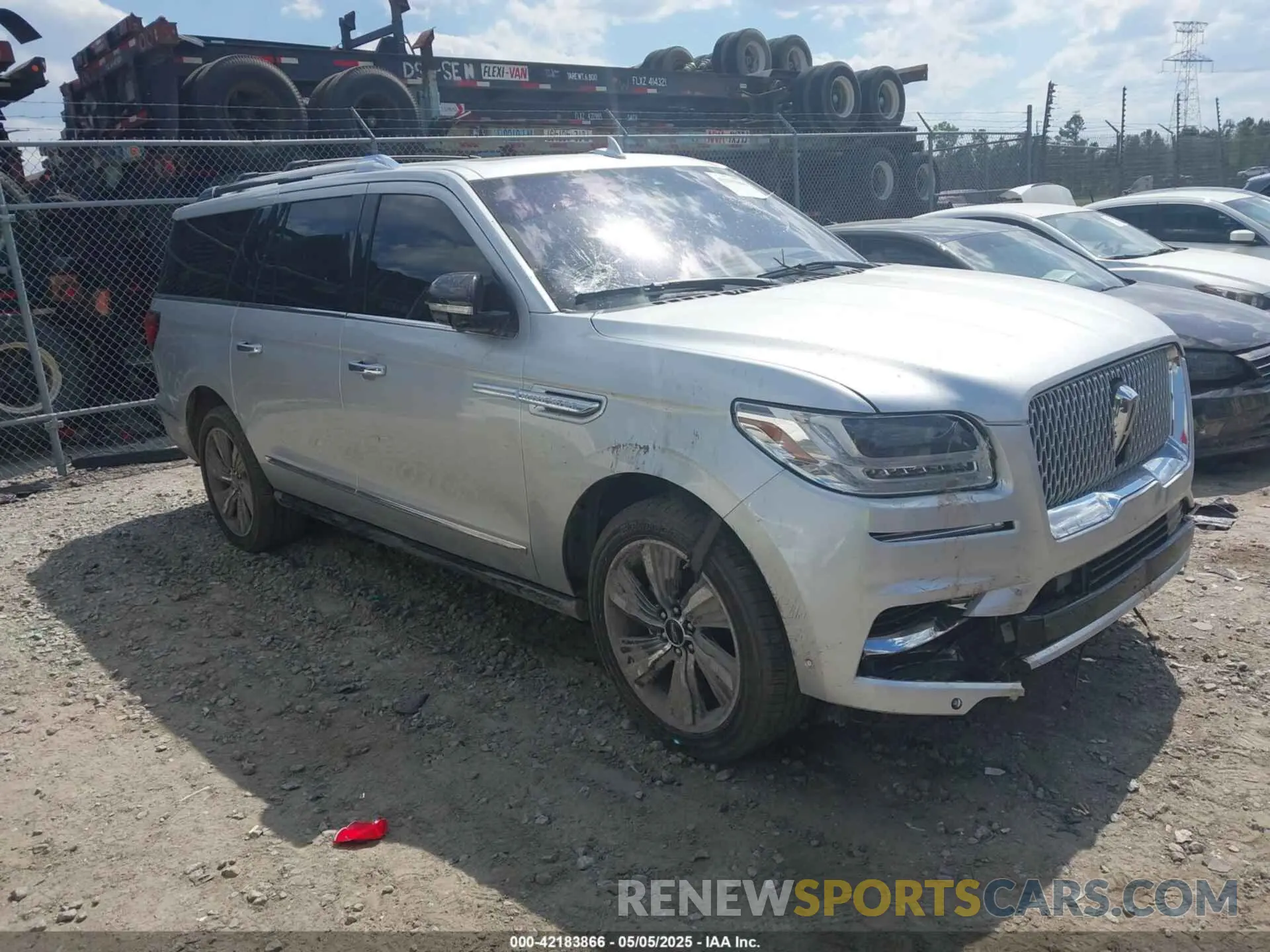 1 fotografías del automóvil dañado 5LMJJ3LT9KEL04872 LINCOLN NAVIGATOR L 2019
